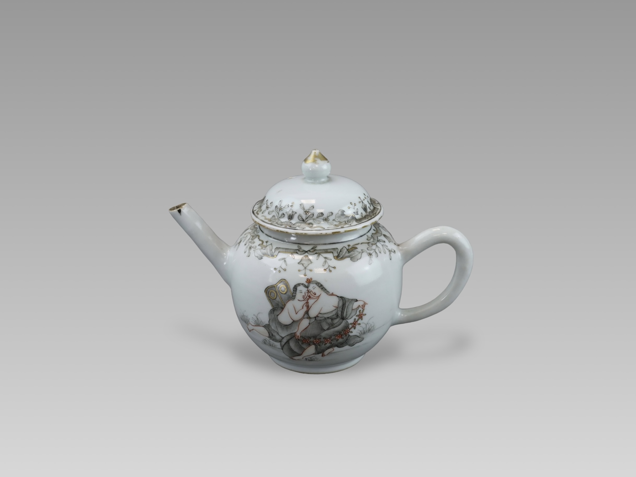 A Mythological Subject Grisaille and Gilt decorated Teapot, Qianlong