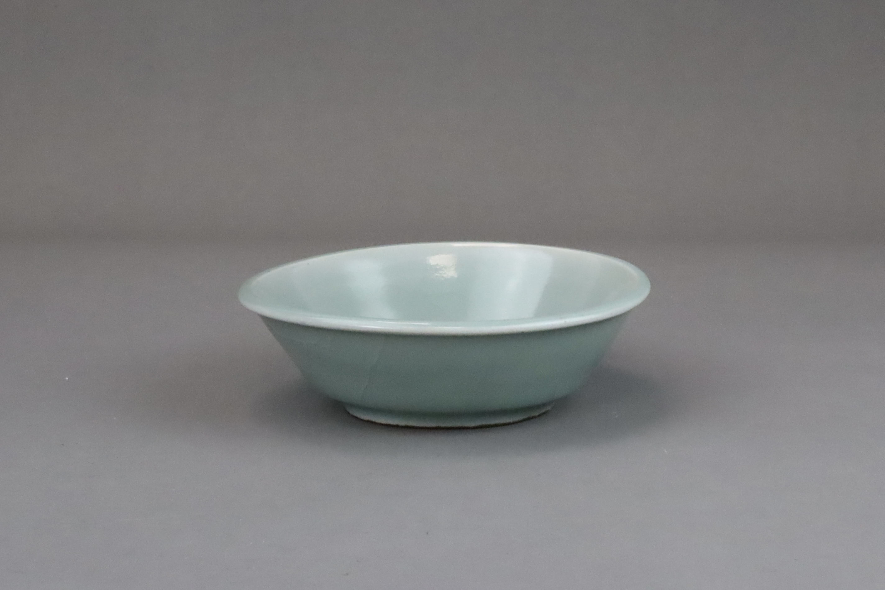 A Longquan Celadon Brushwasher, Song dynasty - Image 5 of 8