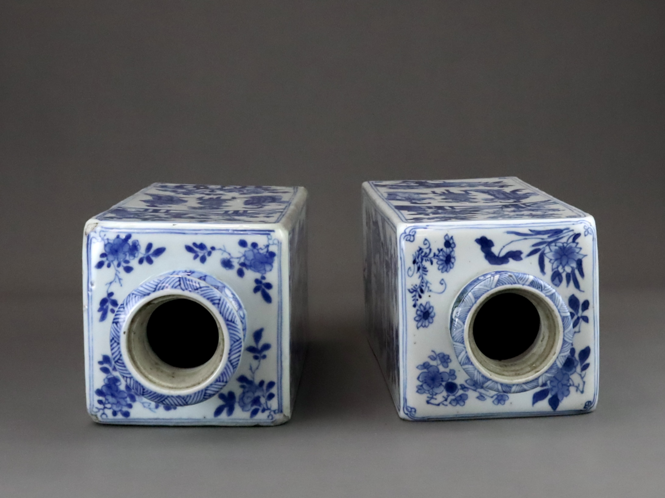 A Good Pair of Blue and White Square  Bottles with Ladies, Kangxi, - Image 8 of 9