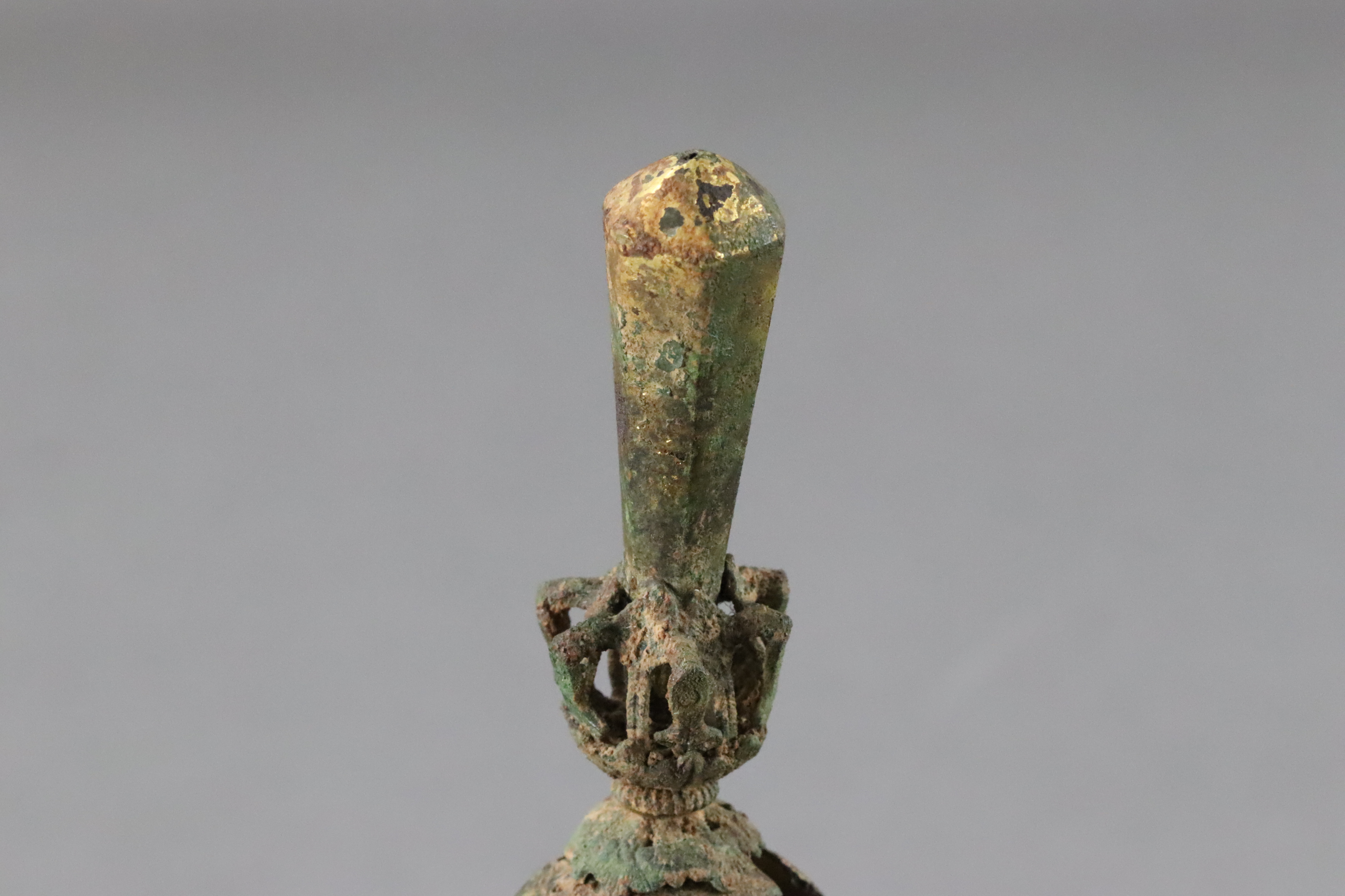 A Copper Gilt Hat Finial, Qing dynasty - Image 6 of 10