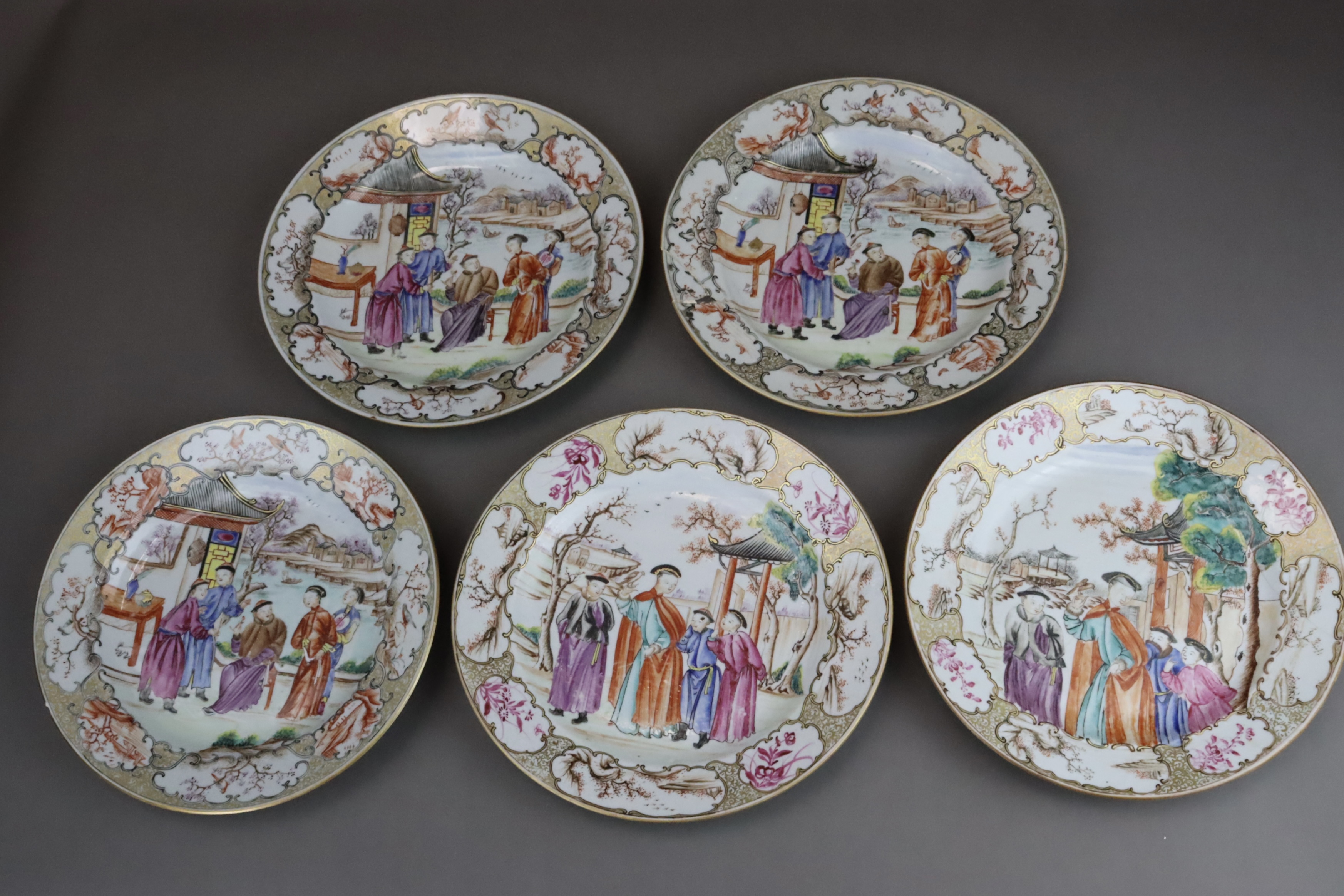 A Set of 9  Blue and White and 'famille rose' Plates, Qianlong - Image 2 of 11