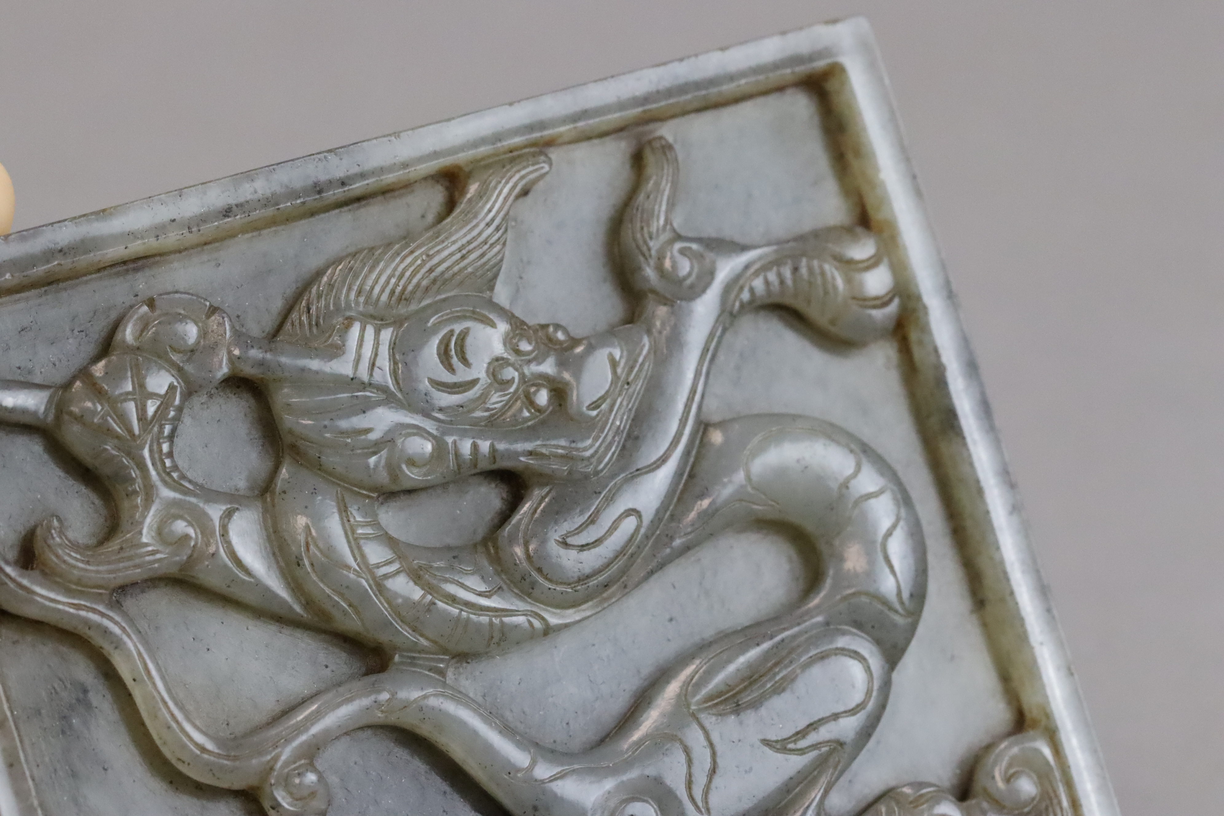 A Grey and Black Jade Dragon Belt Plaque, Ming dynasty - Image 4 of 8
