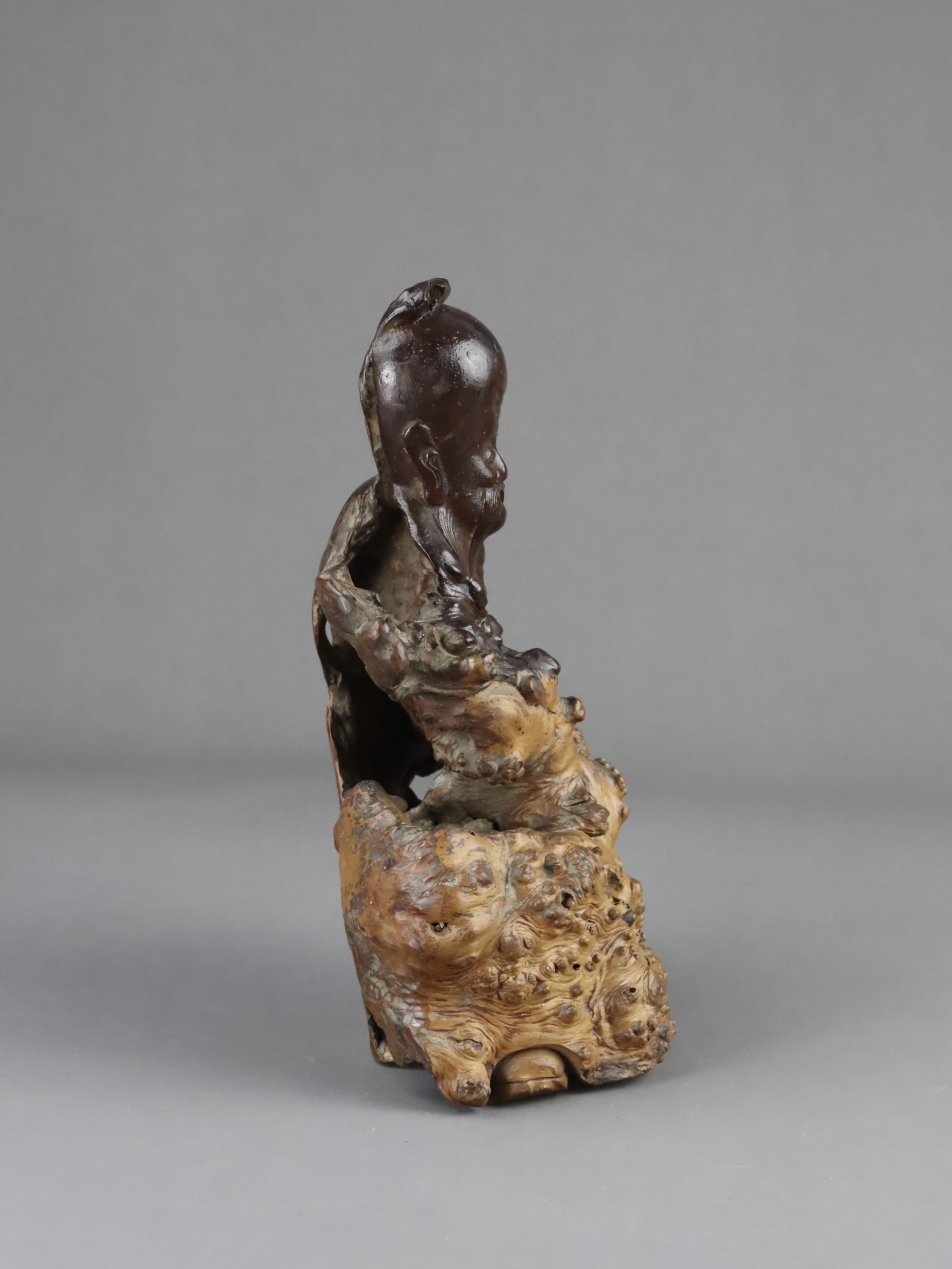 A Root Wood Carving of Shoulao, Qing dynasty - Image 5 of 11