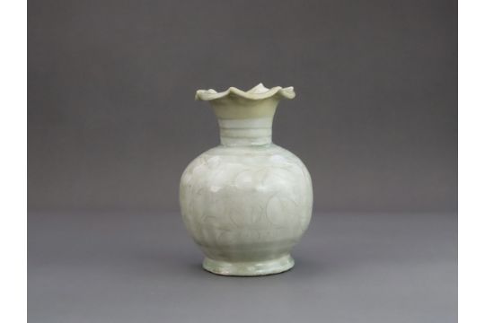 A Qingbai Carved Baluster Vase, Song dynasty - Image 5 of 7