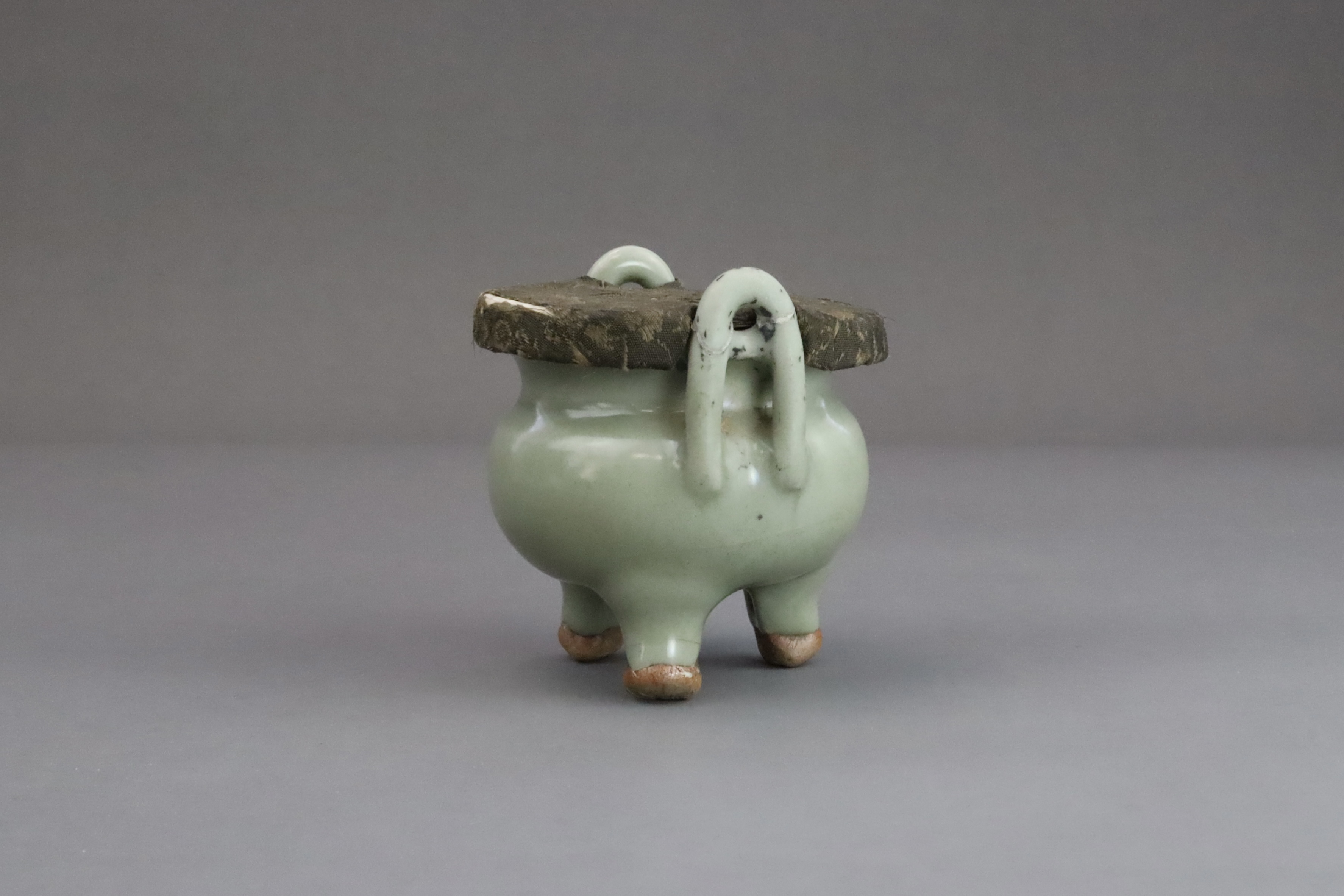 A Longquan Celadon Tripod Incense Burner, Yuan dynasty  - Image 3 of 12