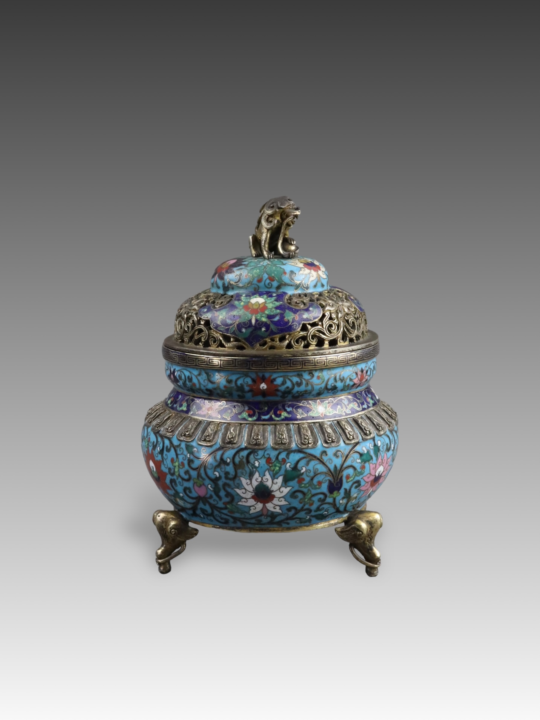 A Cloisonne Tripod Censer and Cover, 18/19th century