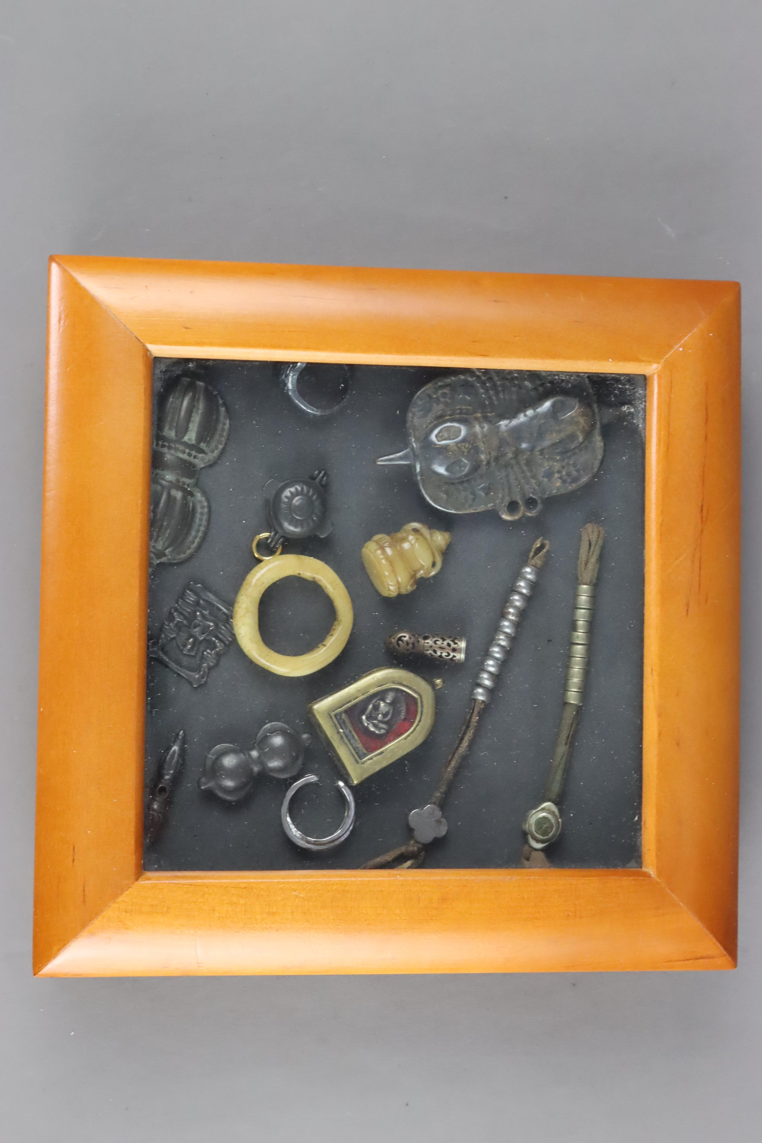 A Set of Tibetan Items, 19/20 century - Image 4 of 5