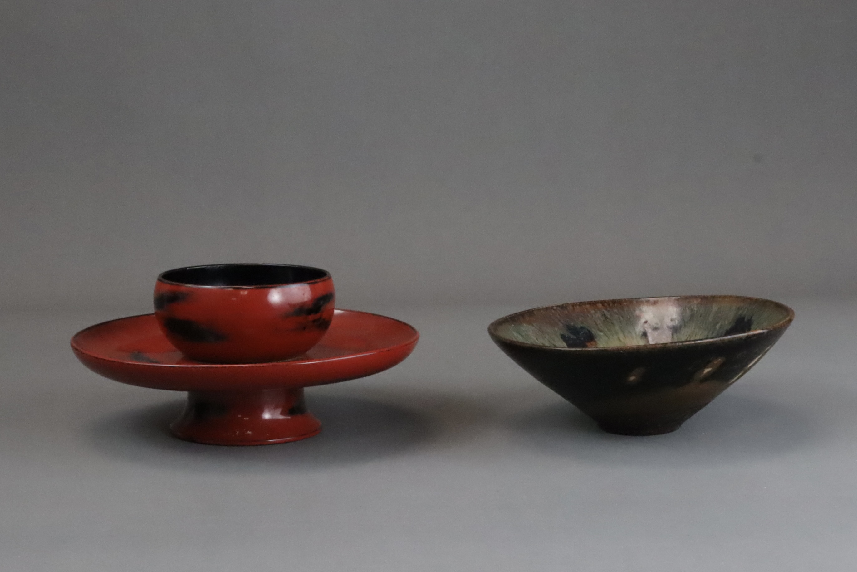 A Jizhou Papercut Prunus Conical Bowl and Lacquer Cupstand, Song dynasty - Image 5 of 8