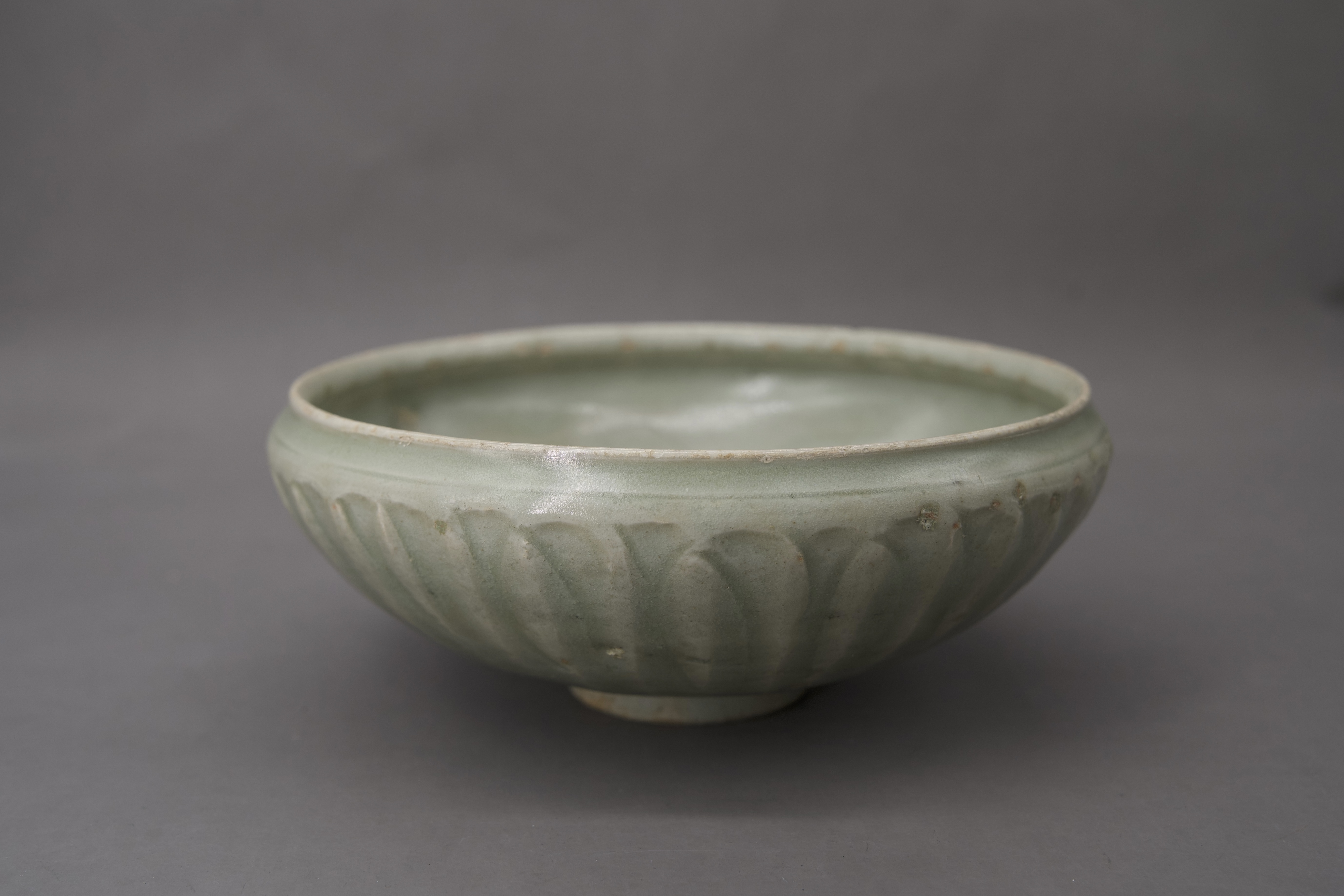 A Longquan Celadon Lotus Bowl, Song dynasty - Image 2 of 7