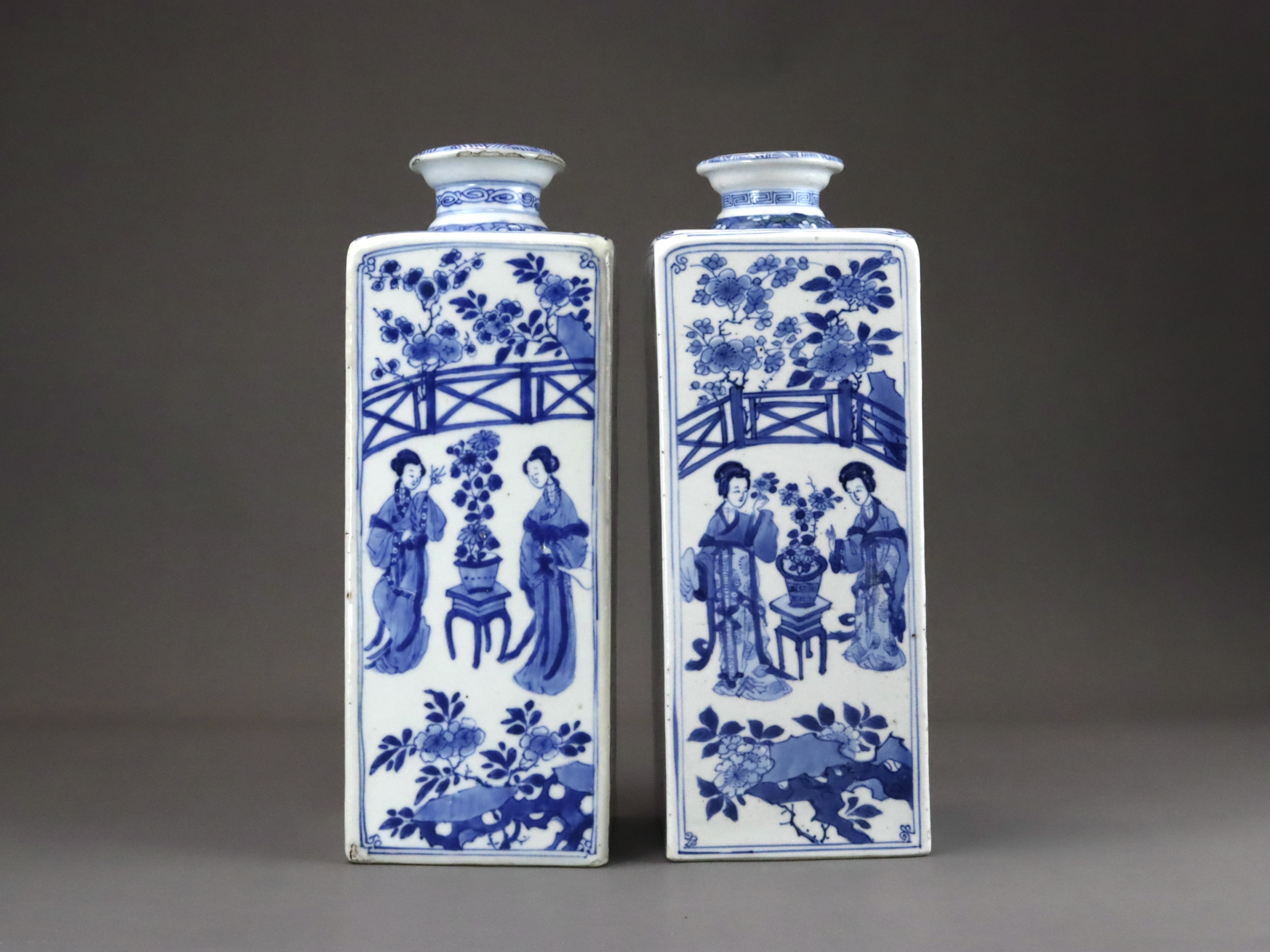A Good Pair of Blue and White Square  Bottles with Ladies, Kangxi, - Image 2 of 9