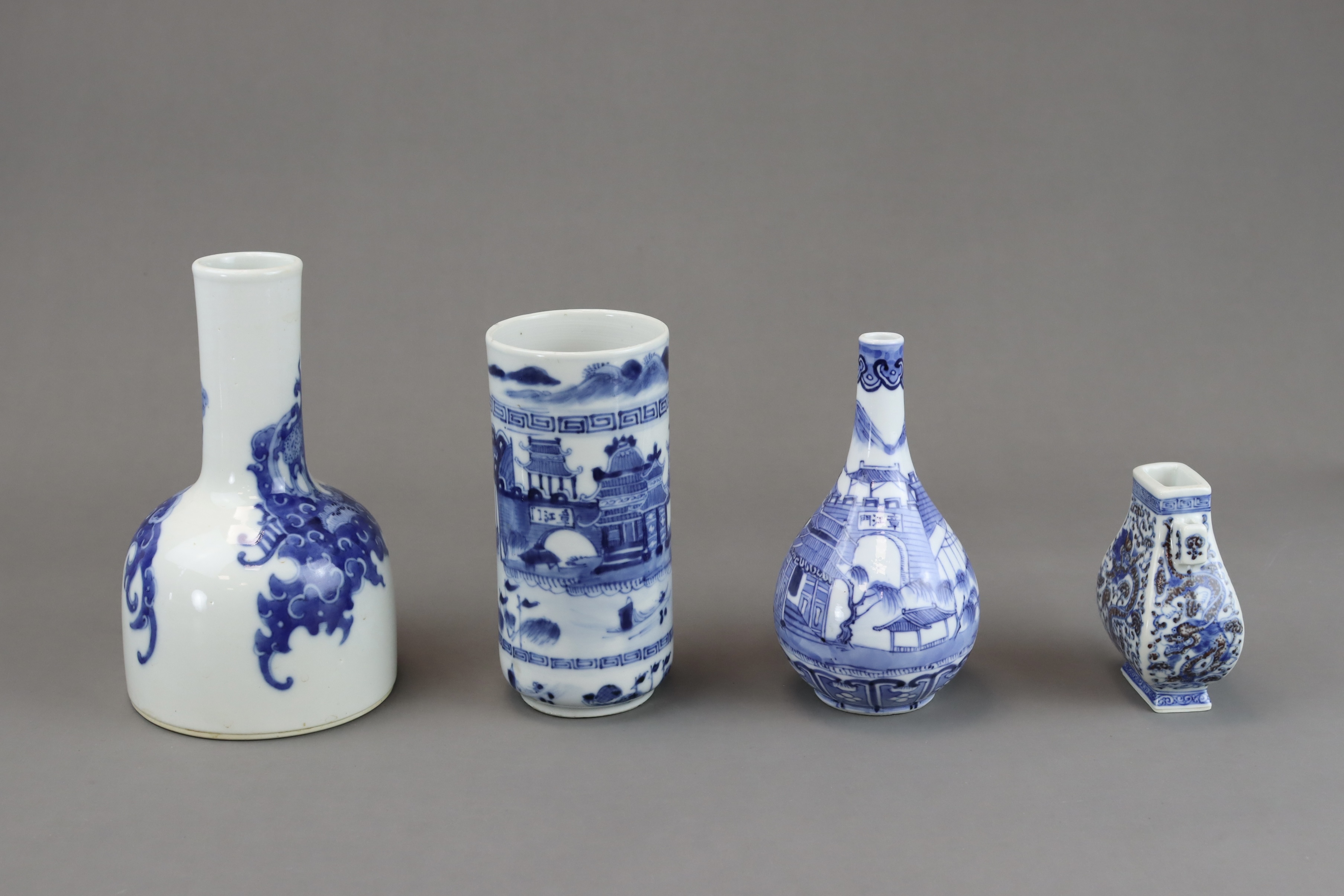Four Blue and White Vases, 19th century - Image 6 of 6