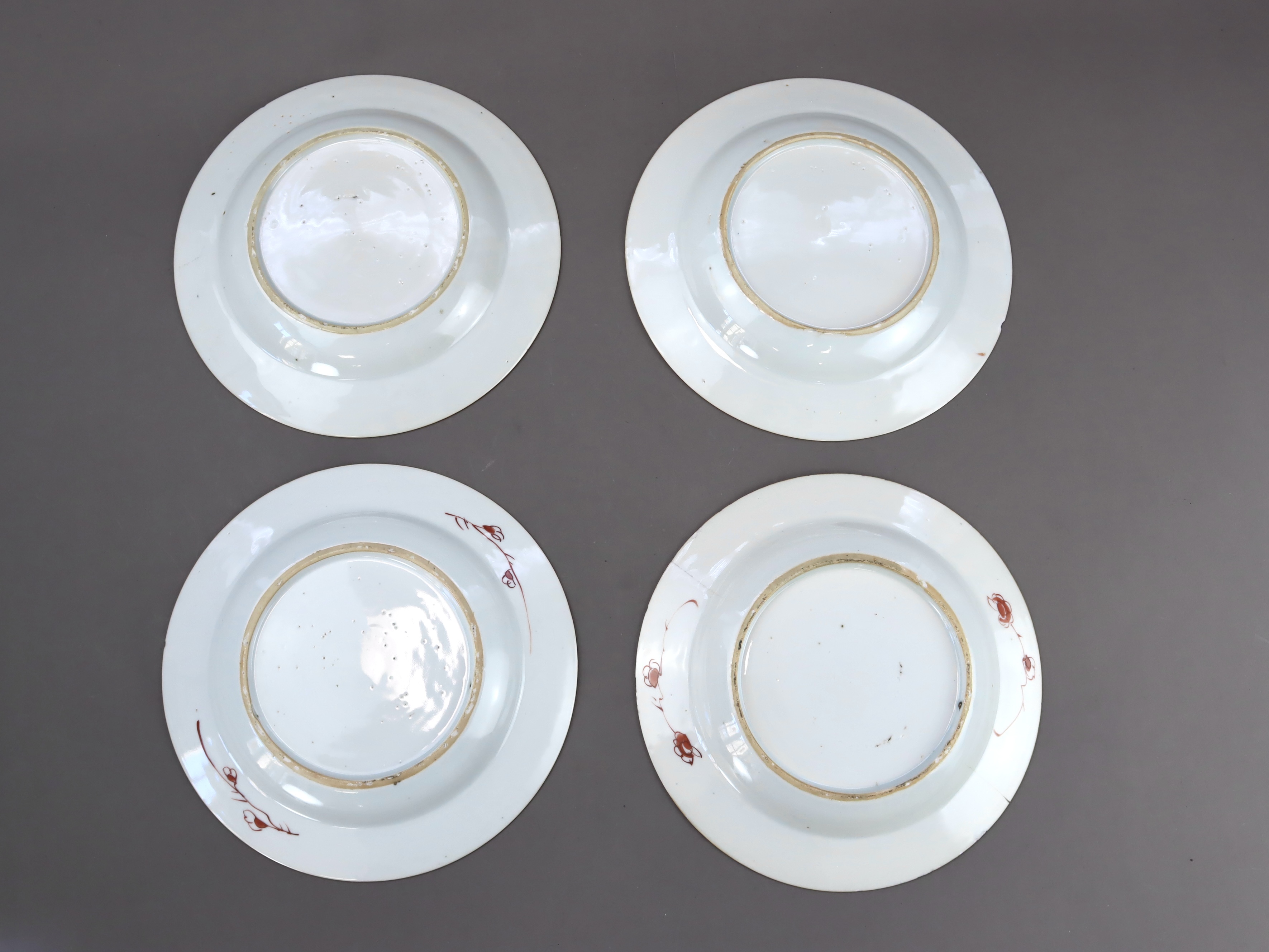 A Set of Thirteen Chinese Imari  Plates, Kangxi - Image 12 of 15