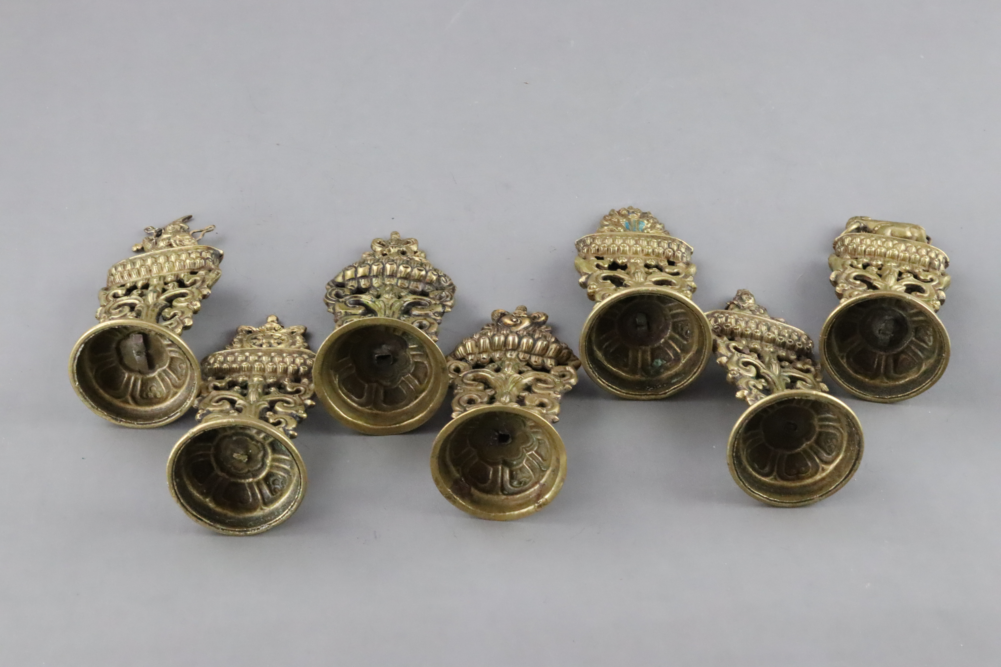 A Rare Group of Seven Copper alloy Altar Emblems, 17/18th century, - Bild 6 aus 6