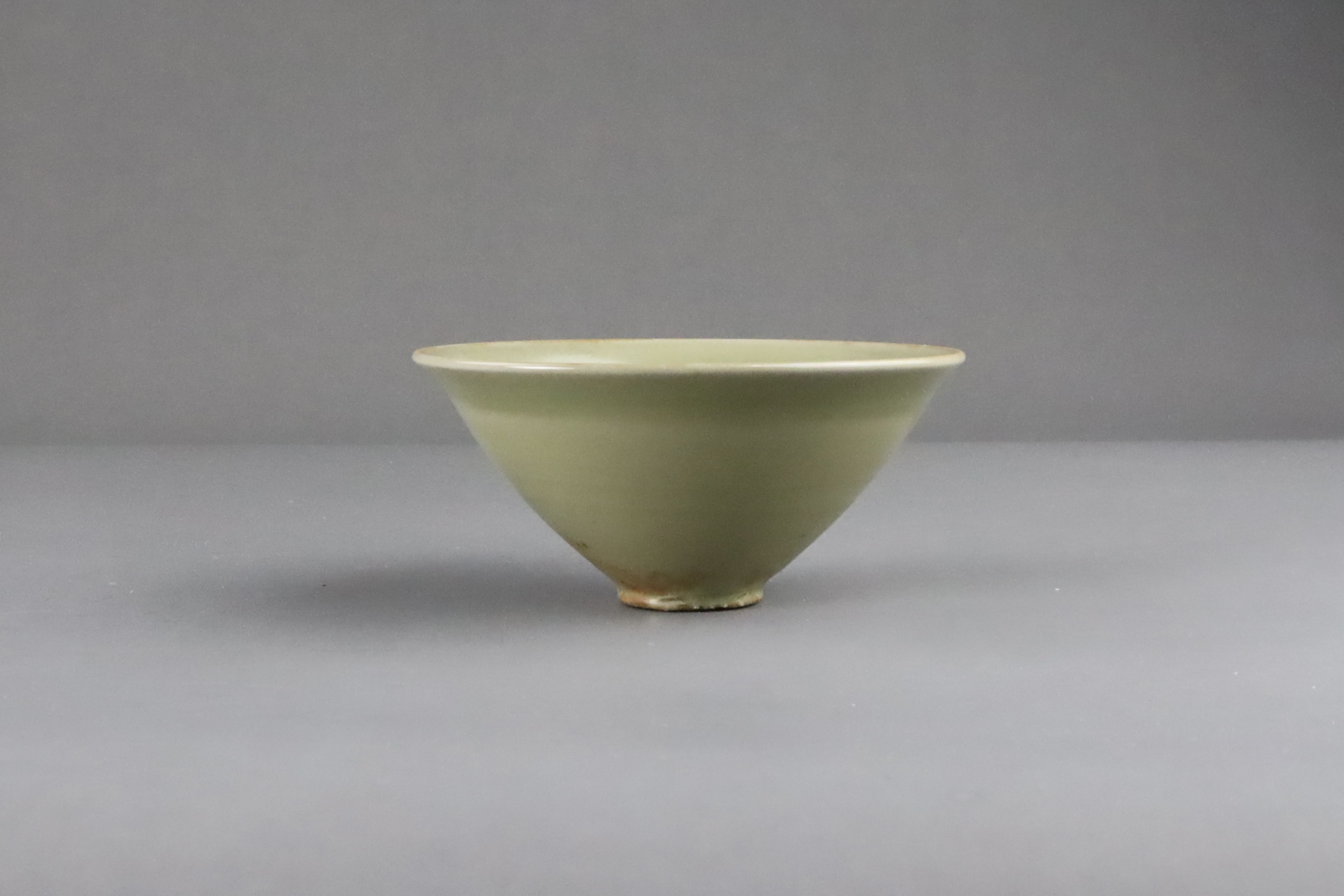 A Fine Yaozhou Celadon Conical Bowl, Song dynasty - Image 11 of 11