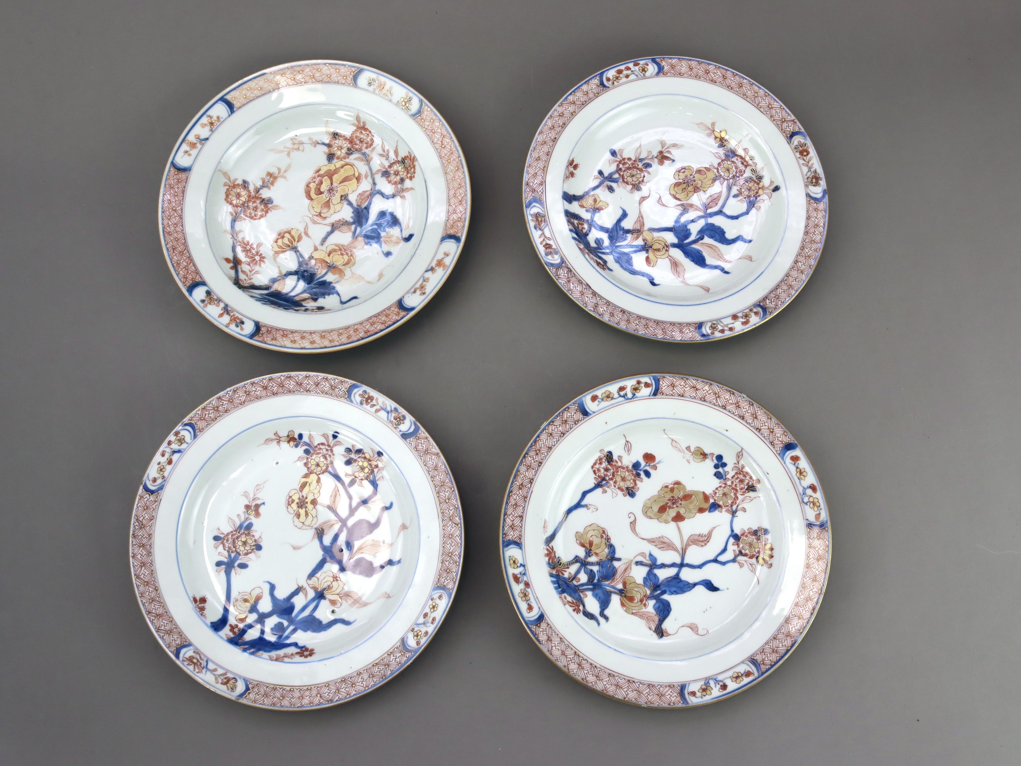 A Set of Thirteen Chinese Imari  Plates, Kangxi - Image 13 of 15