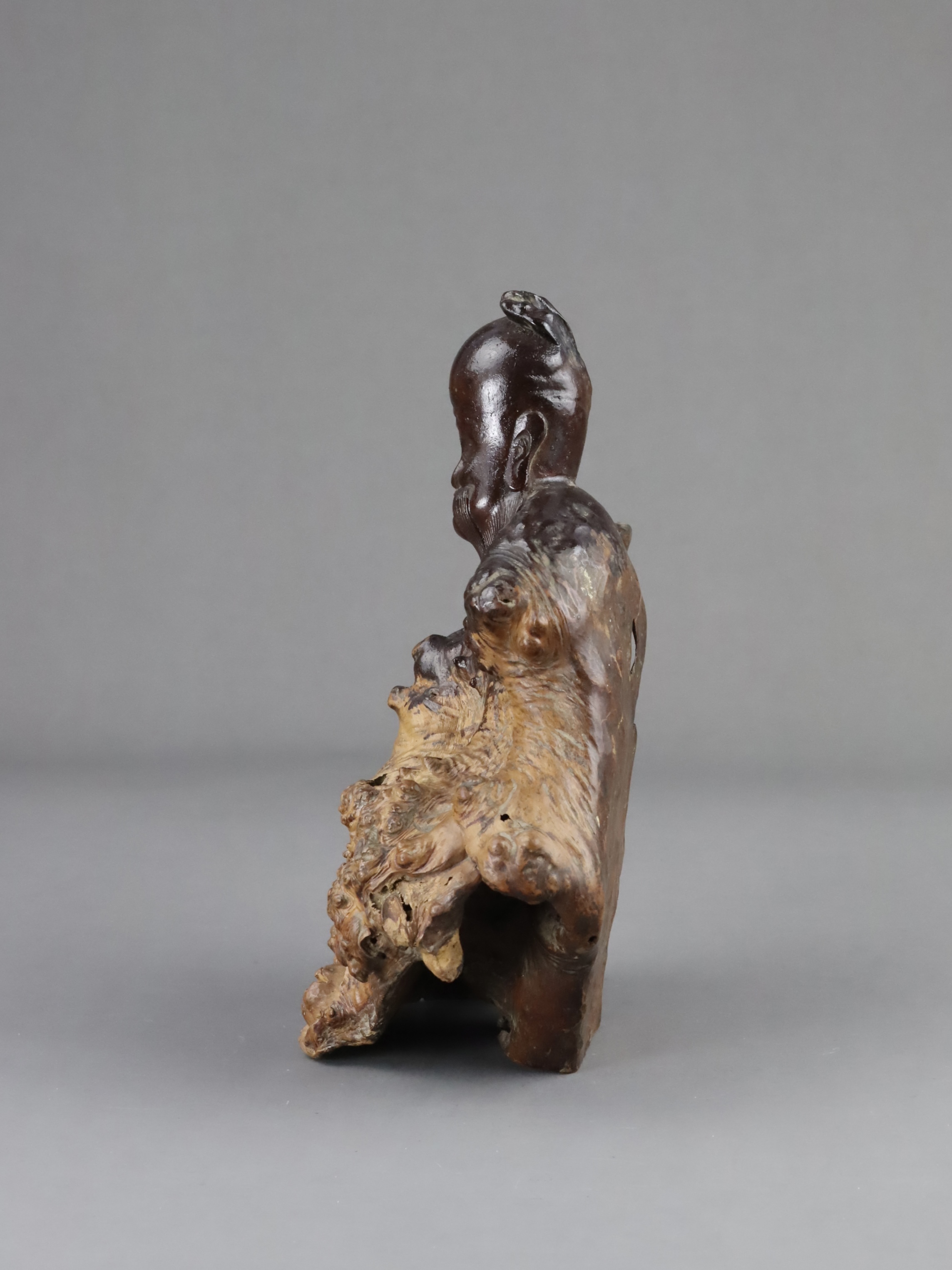 A Root Wood Carving of Shoulao, Qing dynasty - Image 7 of 11