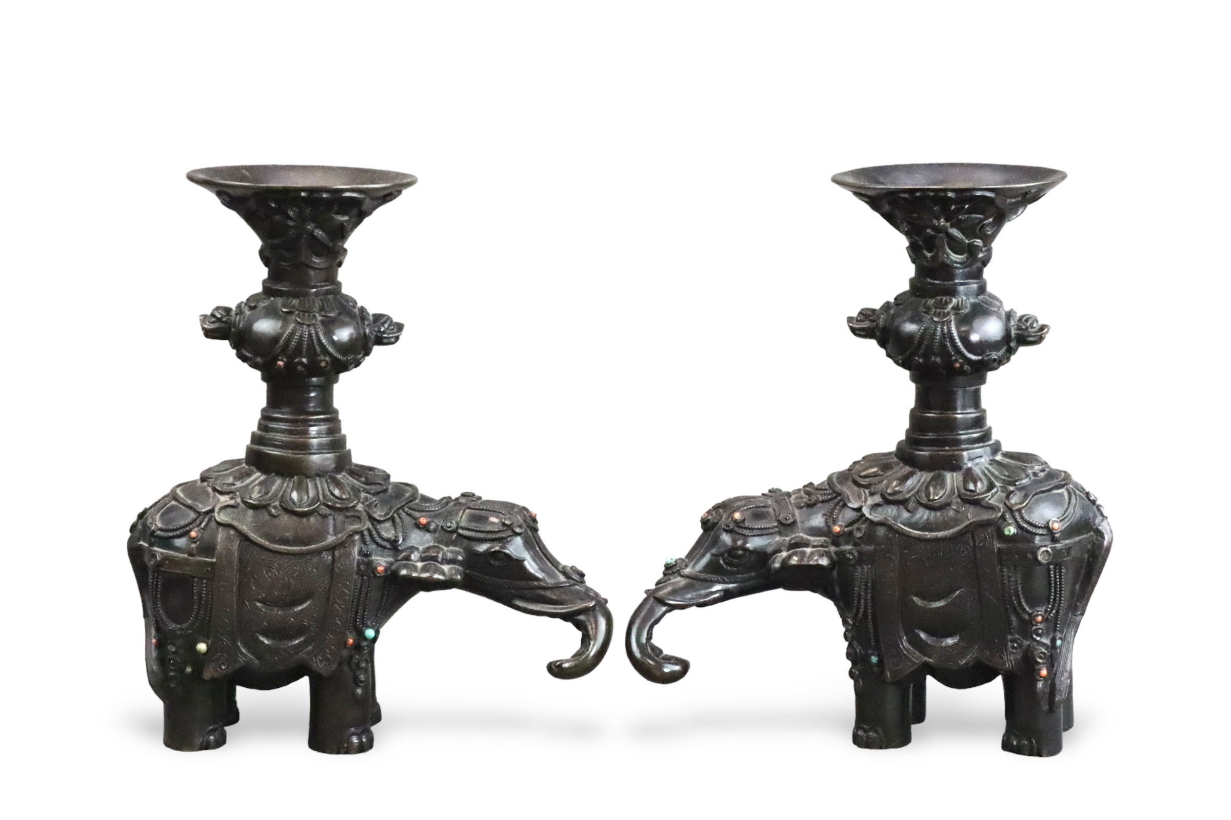 A Pair of Bronze Elephants bearing Vases, Qing dynasty,