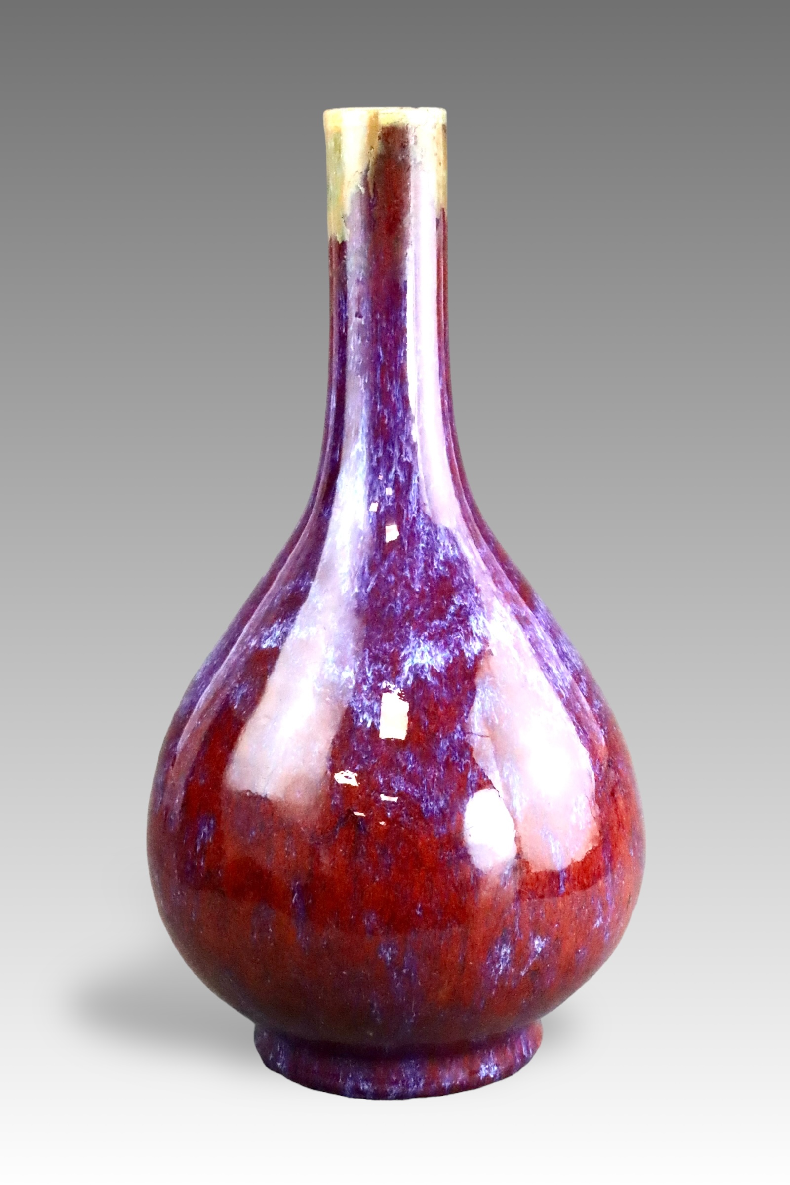 A Flambe Bottle Vase, Qing dynasty