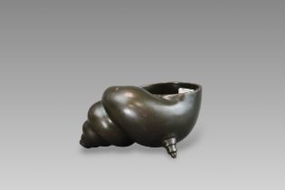 A Bronze Conch Waterpot, 19th century