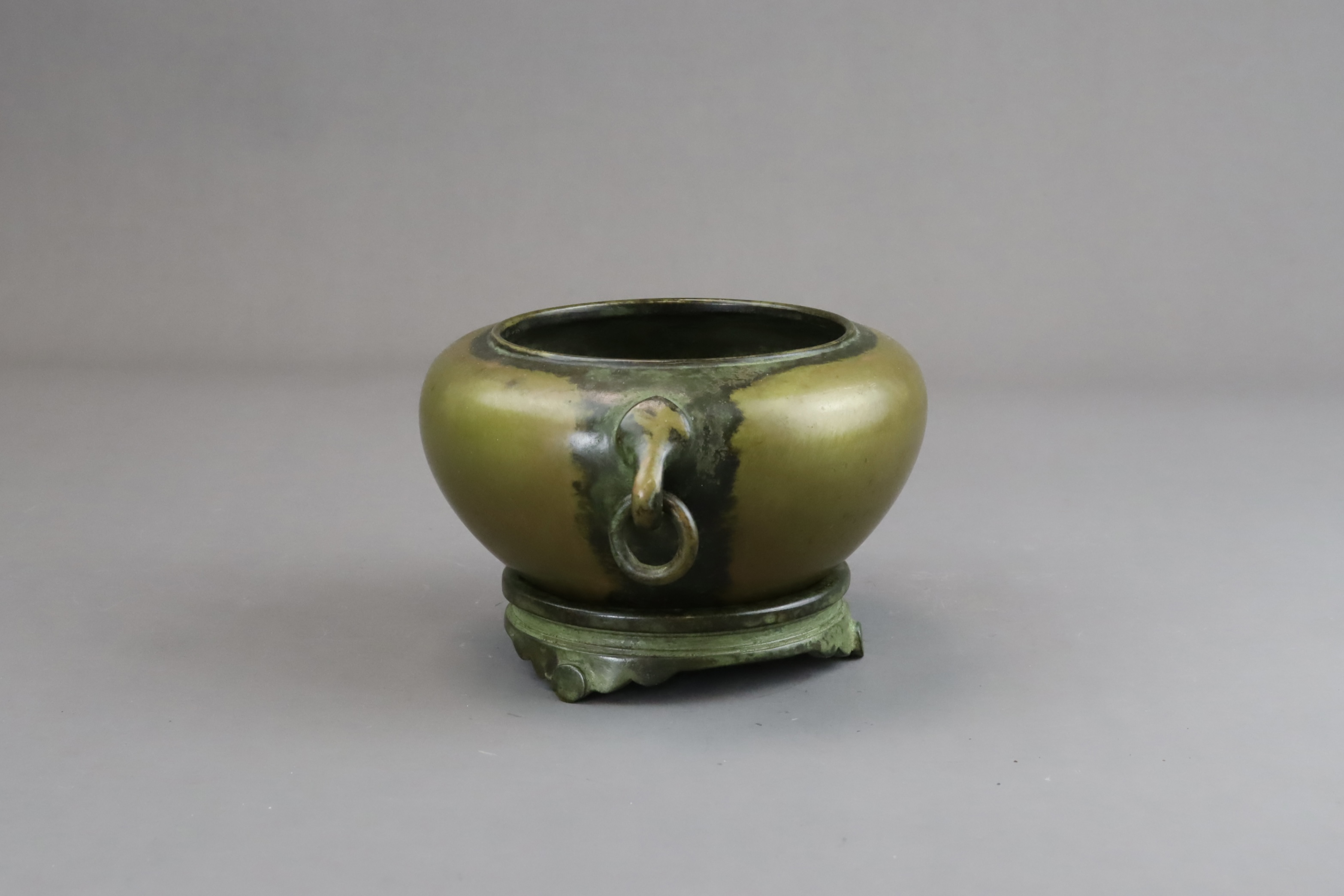 A Bronze Censer and Stand,mid Qing dynasty, - Image 4 of 10