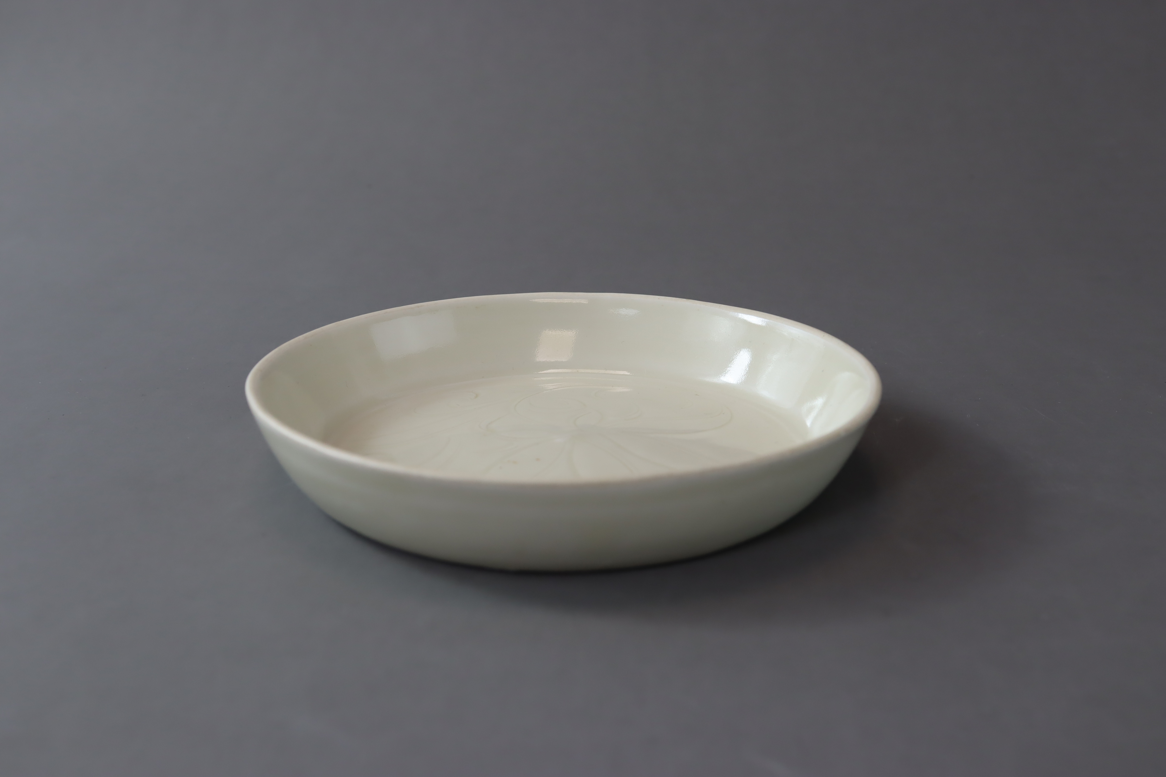 A Ding Floral Dish, Song or later - Image 5 of 5