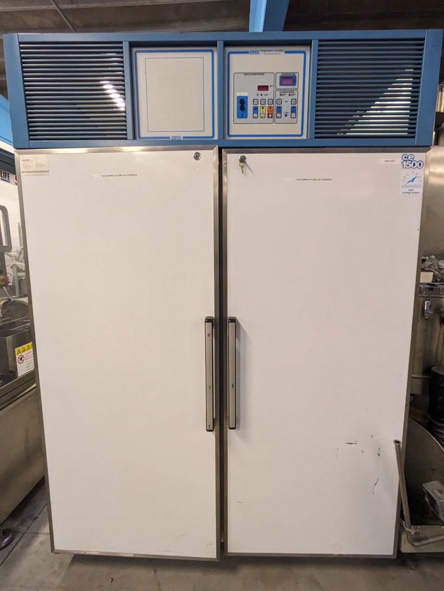 Angelotoni CE9500 Lab Fridge