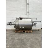 2000 Litre Jacketed Stainless Steel Mixing Vessel (2)