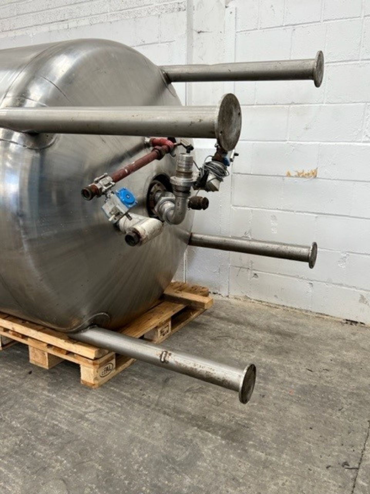 2000 Litre Jacketed Stainless Steel Mixing Vessel (2) - Image 3 of 3