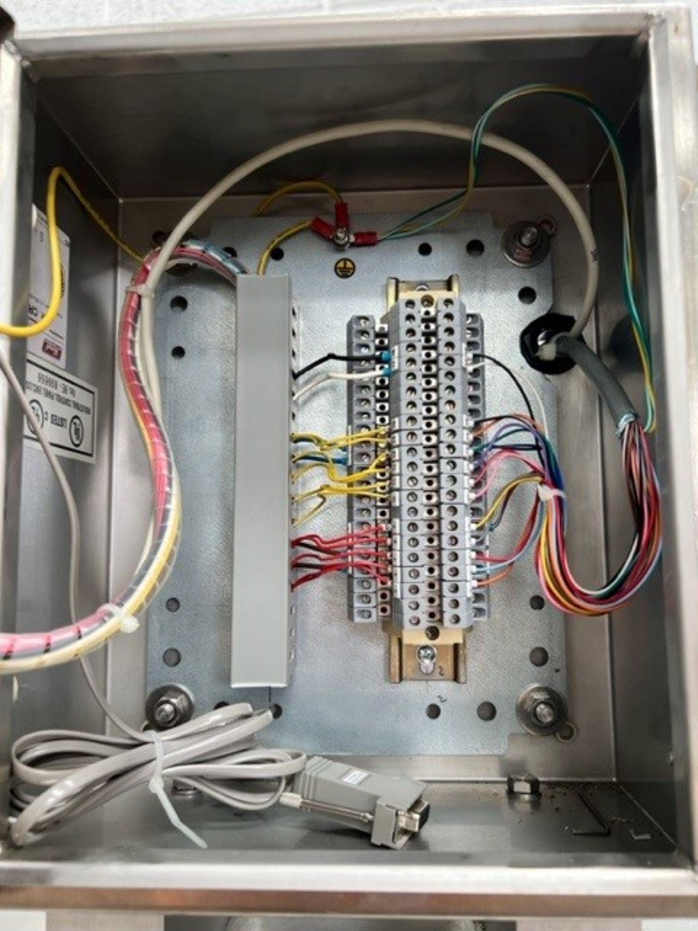 Nesbad Alpha Semi-Automatic Rotary Tray Sealer - Image 5 of 7