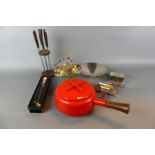 Konvolut, u.a. Fondueset, Dansk Design, France; Serviettenhalter,