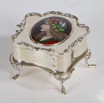 A FINE SILVER AND ENAMELLED TABLE BOX. THE FOIL ENAMELLING PROBABLY DONE BY CAMILLE FAURE OF LIMOGES