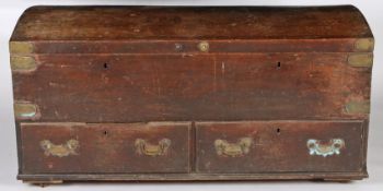 A LARGE LATE 18TH/19TH CENTURY MAHOGANY AND BRASS BOUND MARRIAGE TRUNK.