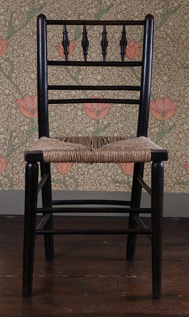 A LATE 19TH CENTURY WILLIAM MORRIS EBONISED CHAIR. - Image 4 of 5
