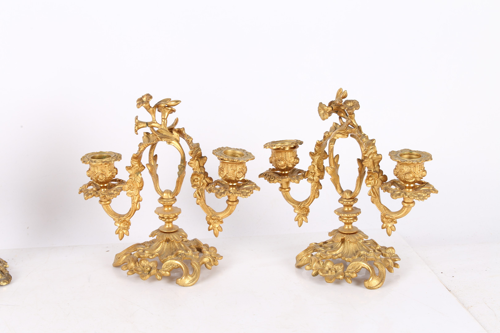 A PAIR OF LATE 19TH CENTURY FRENCH ORMOLU CANDLESTICKS.