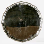 A LARGE GEORGE V SILVER SALVER, WILLIAM COMYNS & SONS, LONDON 1912.