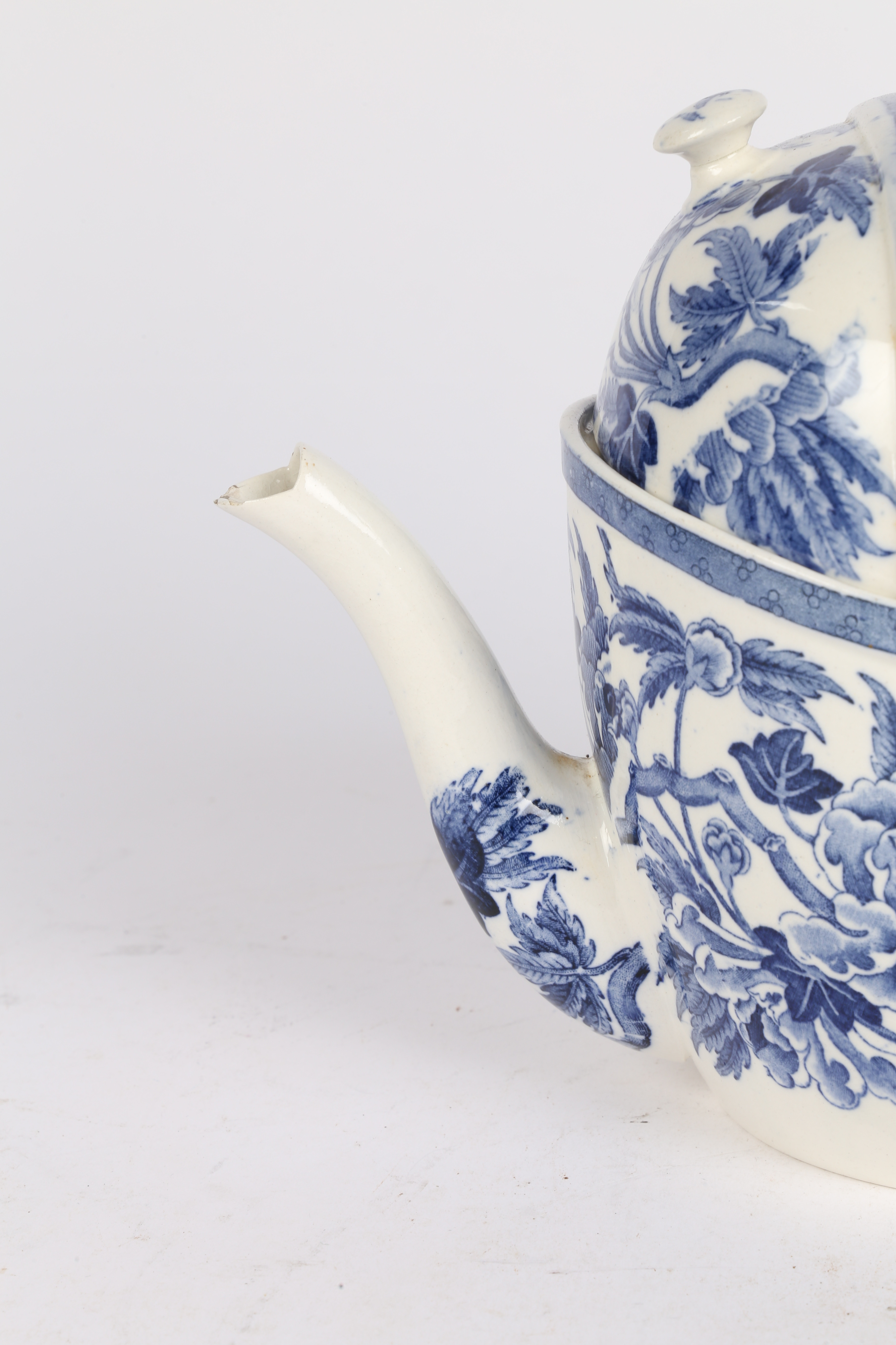 AN UNUSUAL SYP TEAPOT. - Image 3 of 10