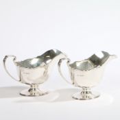 A PAIR OF GEORGE V SILVER SAUCEBOATS.