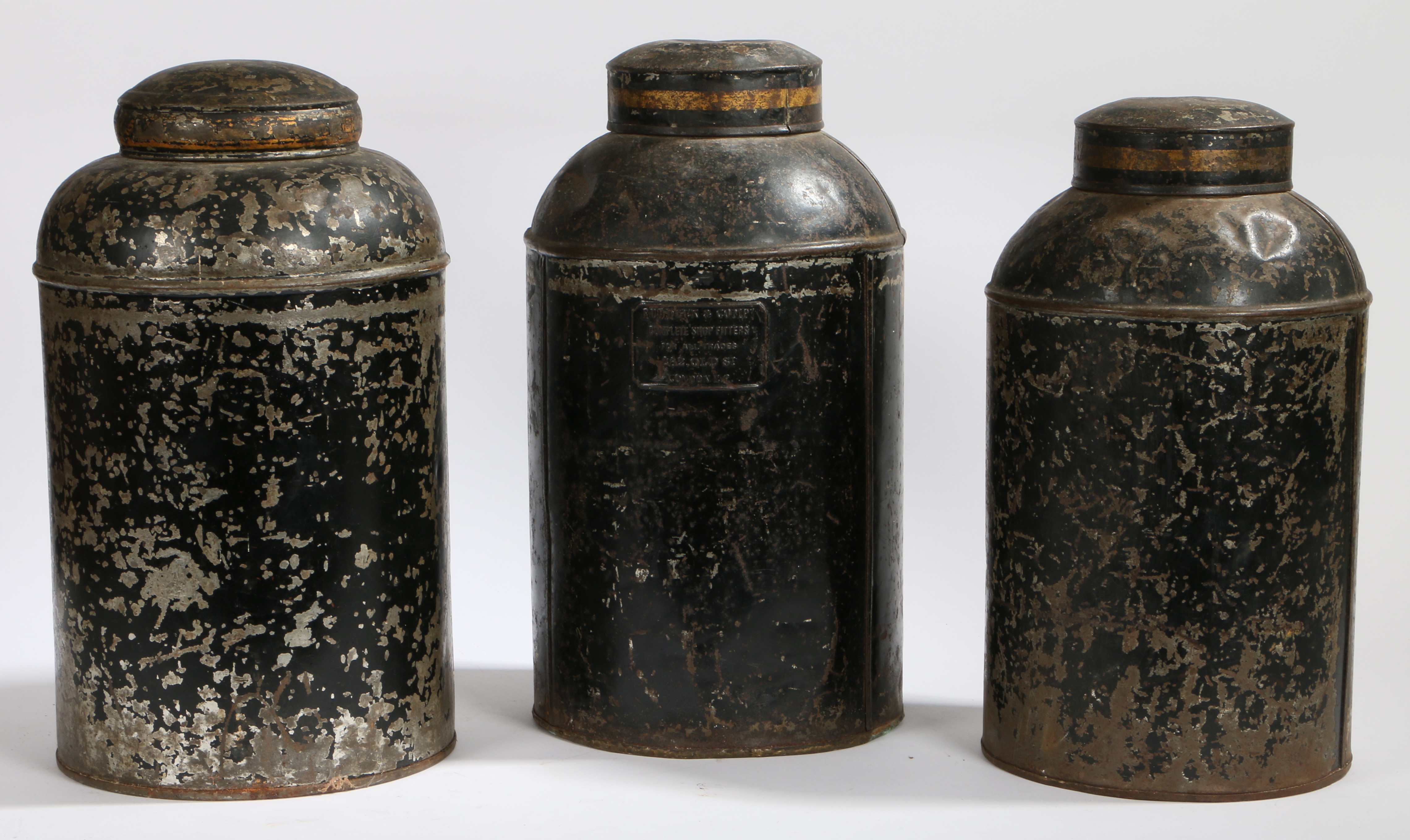 A 19TH CENTURY TOLE TEA CANISTER. - Image 2 of 2