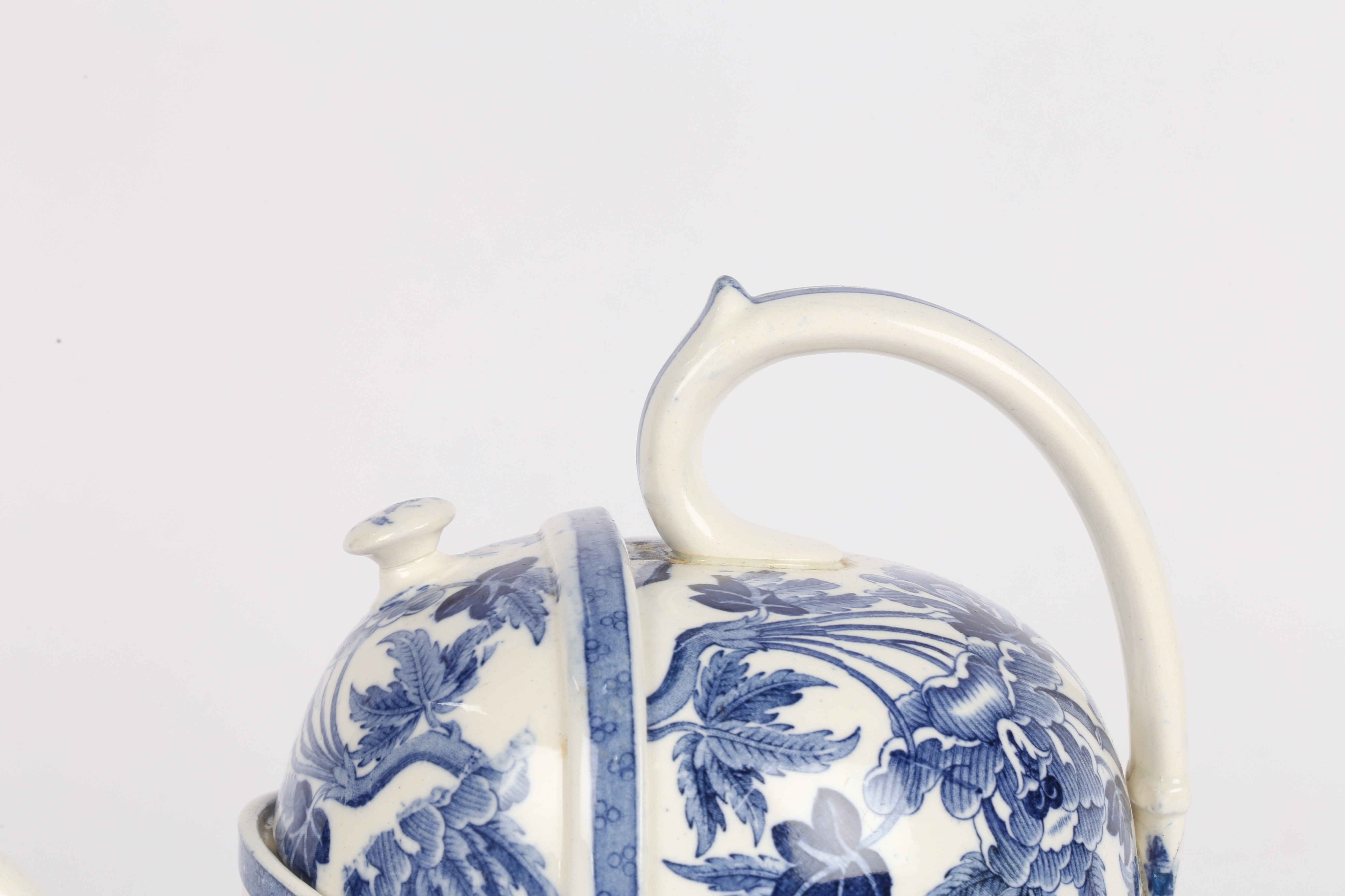 AN UNUSUAL SYP TEAPOT. - Image 2 of 10