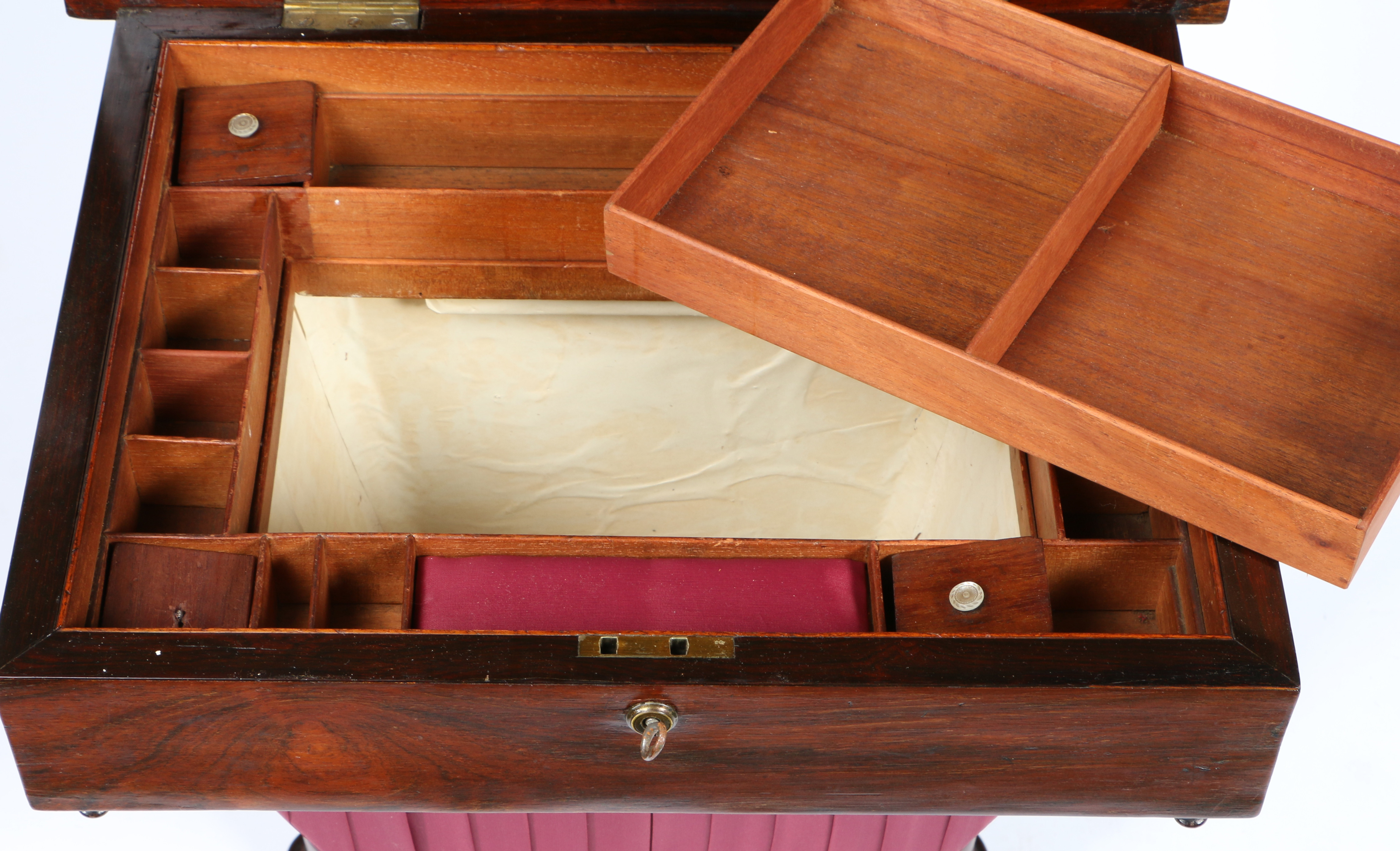 A VICTORIAN ROSEWOOD AND MAHOGANY SEWING TABLE. - Image 3 of 4