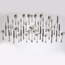 A PART CANTEEN OF GEORGE V SILVER TABLE CUTLERY.