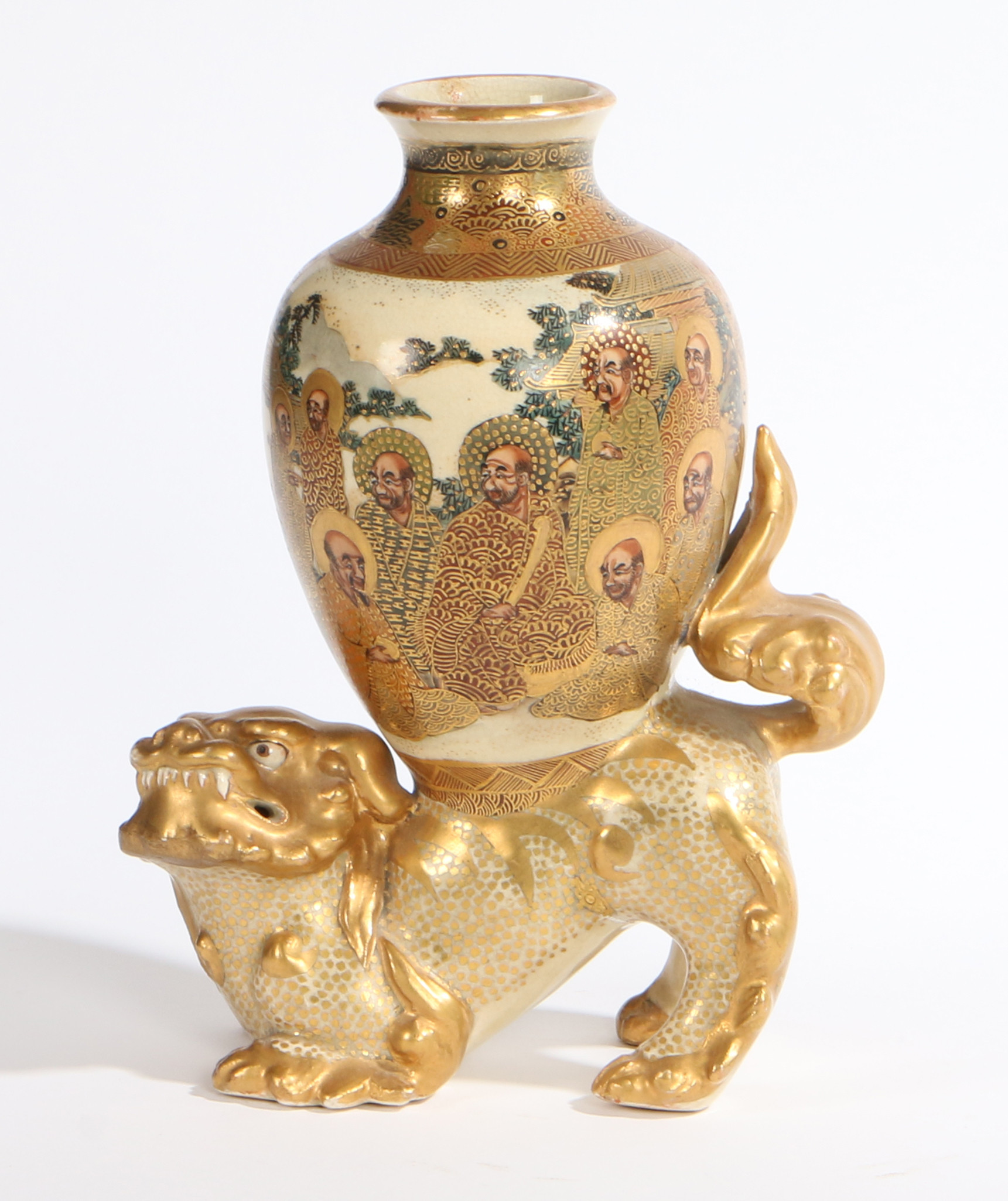 A SATSUMA MEIJI PERIOD FOO DOG VASE.