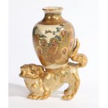 A SATSUMA MEIJI PERIOD FOO DOG VASE.