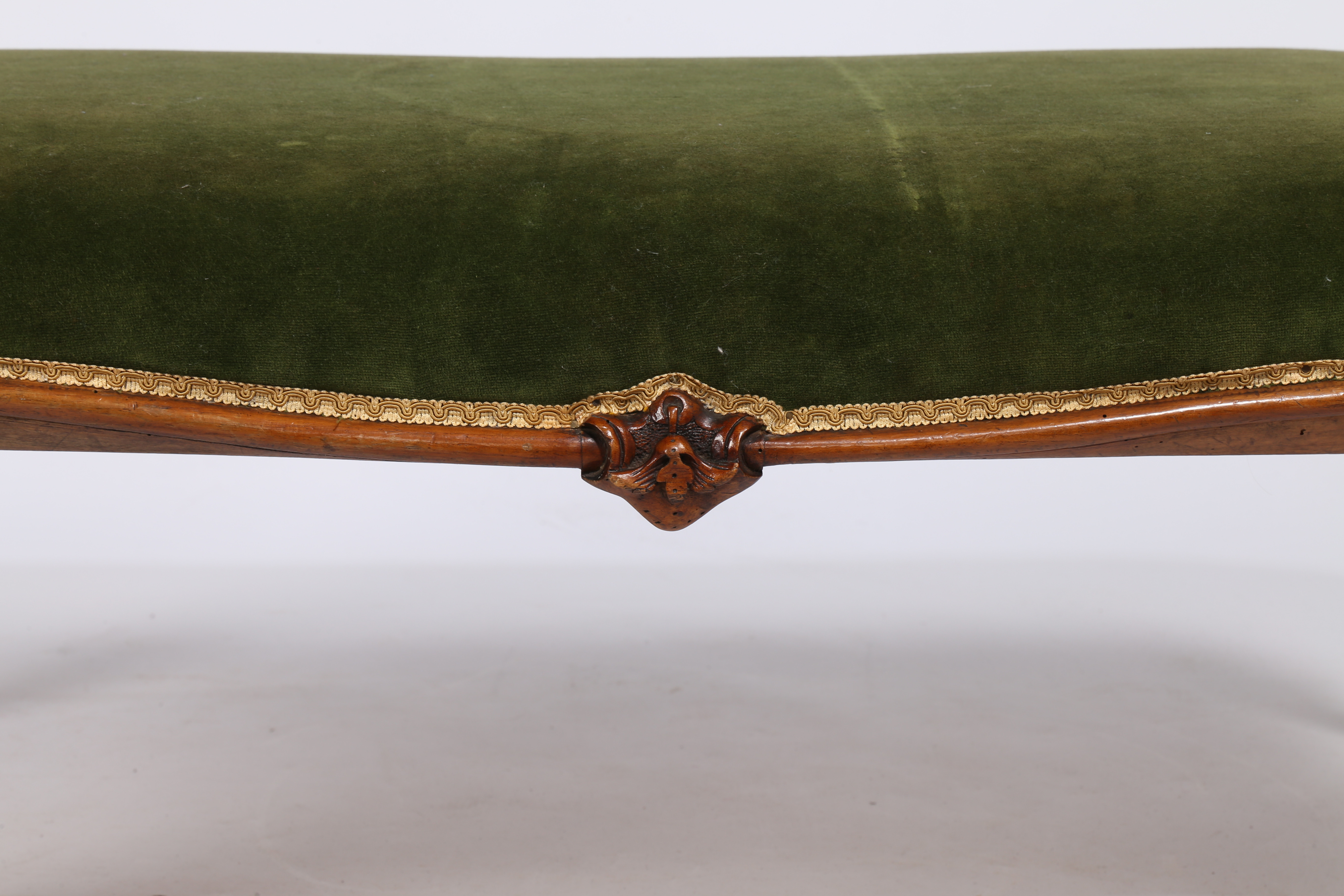 A LARGE 19TH CENTURY WALNUT AND UPHOLSTERED FOOTSTOOL. - Image 2 of 8