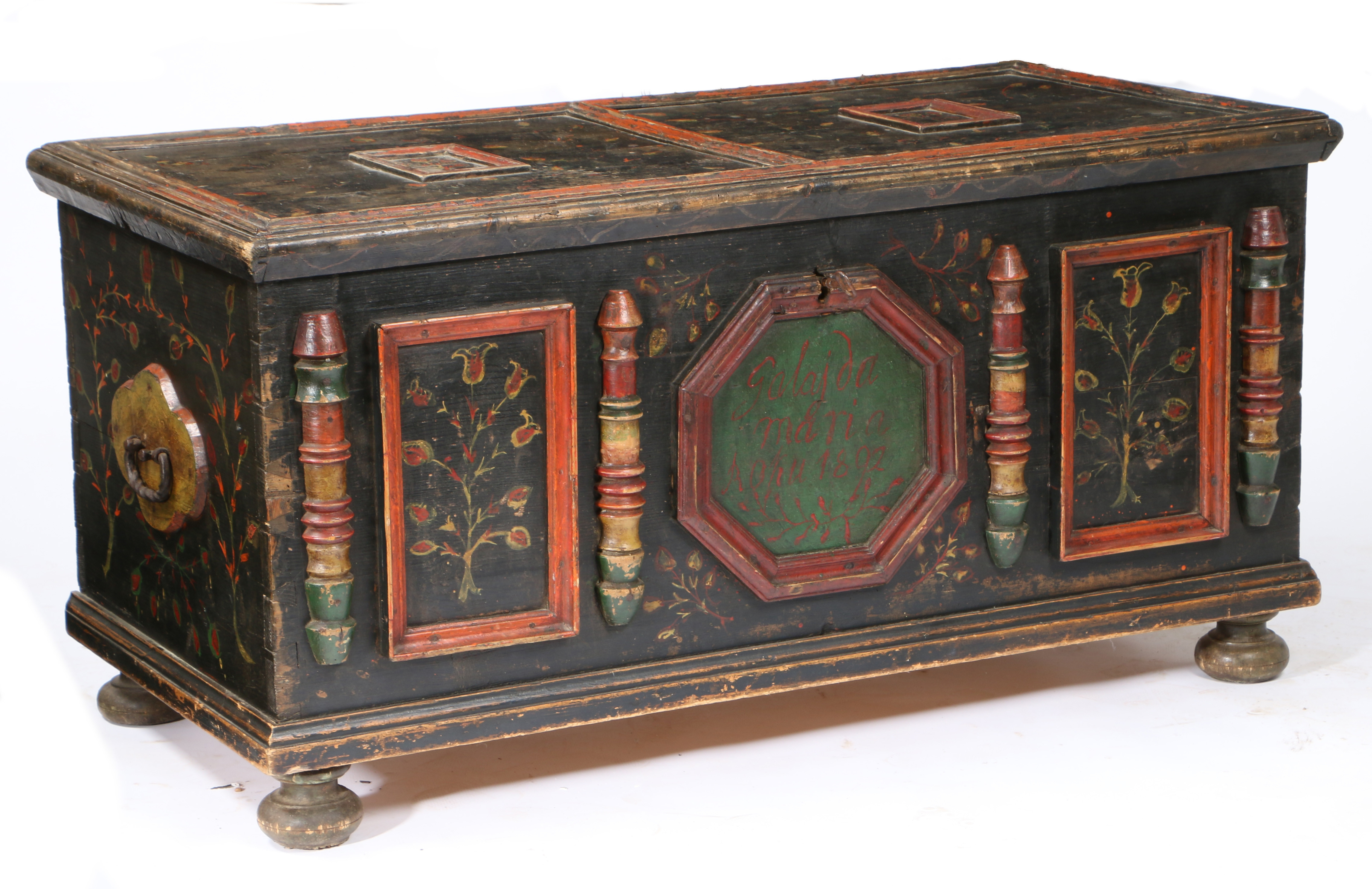 A 19TH CENTURY EUROPEAN PAINTED PINE MARRIAGE CHEST. - Image 2 of 4