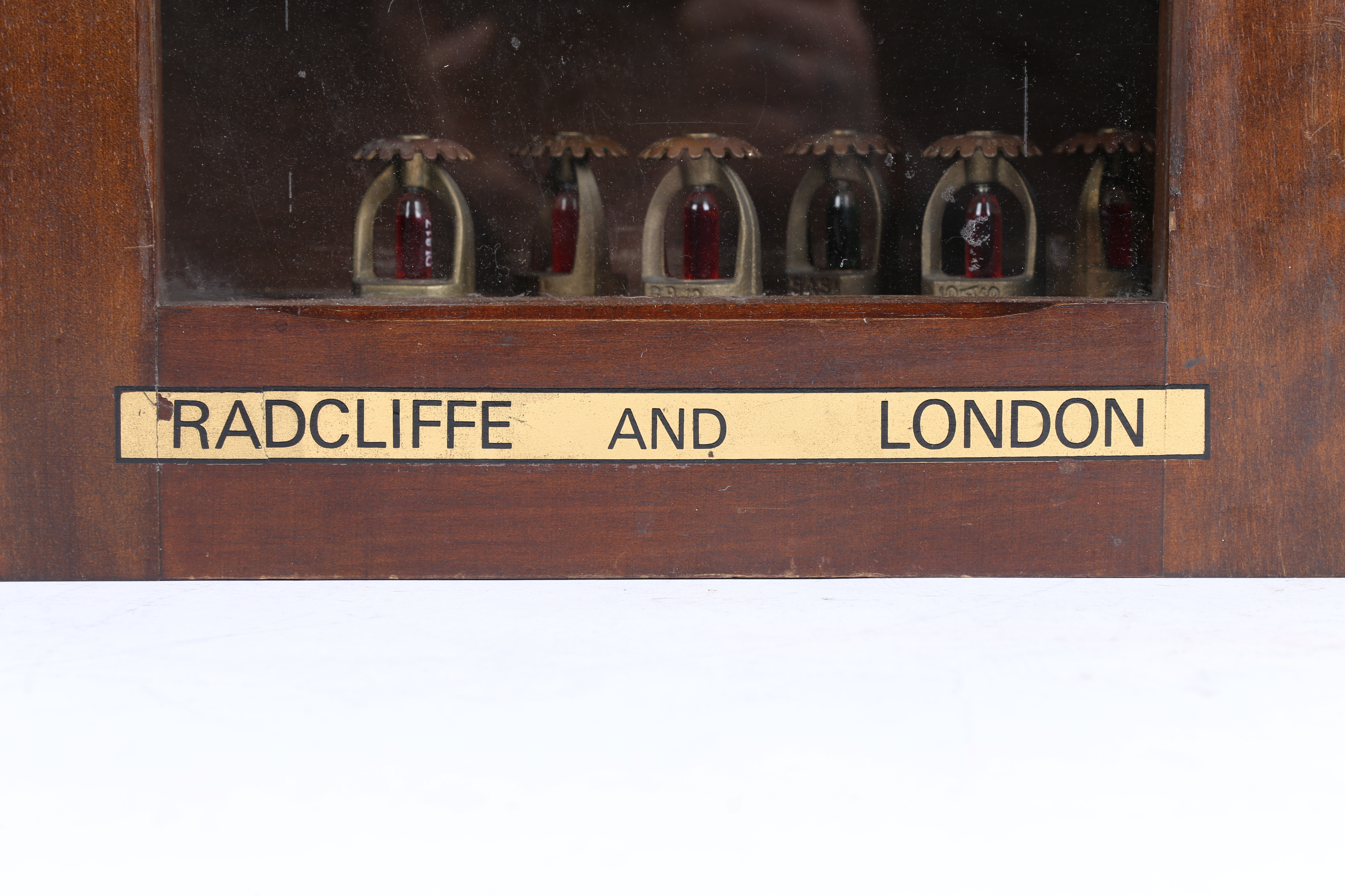 THE AUTOMATIC SPRINKLER CO. LTD., A GLASS FRONTED TRADE DISPLAY BOX. - Image 3 of 6