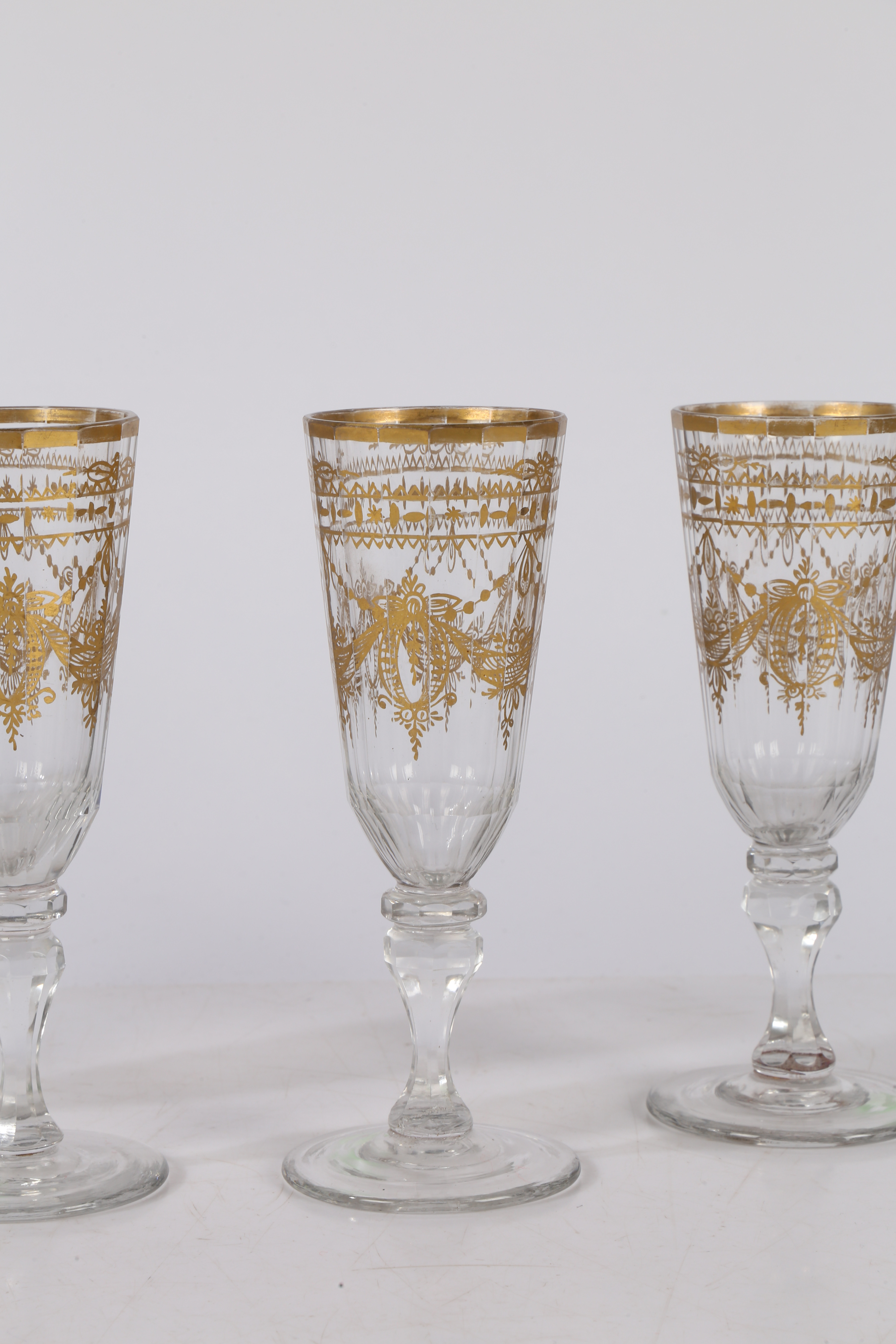 A SET OF FOUR LATE 18TH CENTURY BOHEMIAN WINE GLASSES. - Image 4 of 8