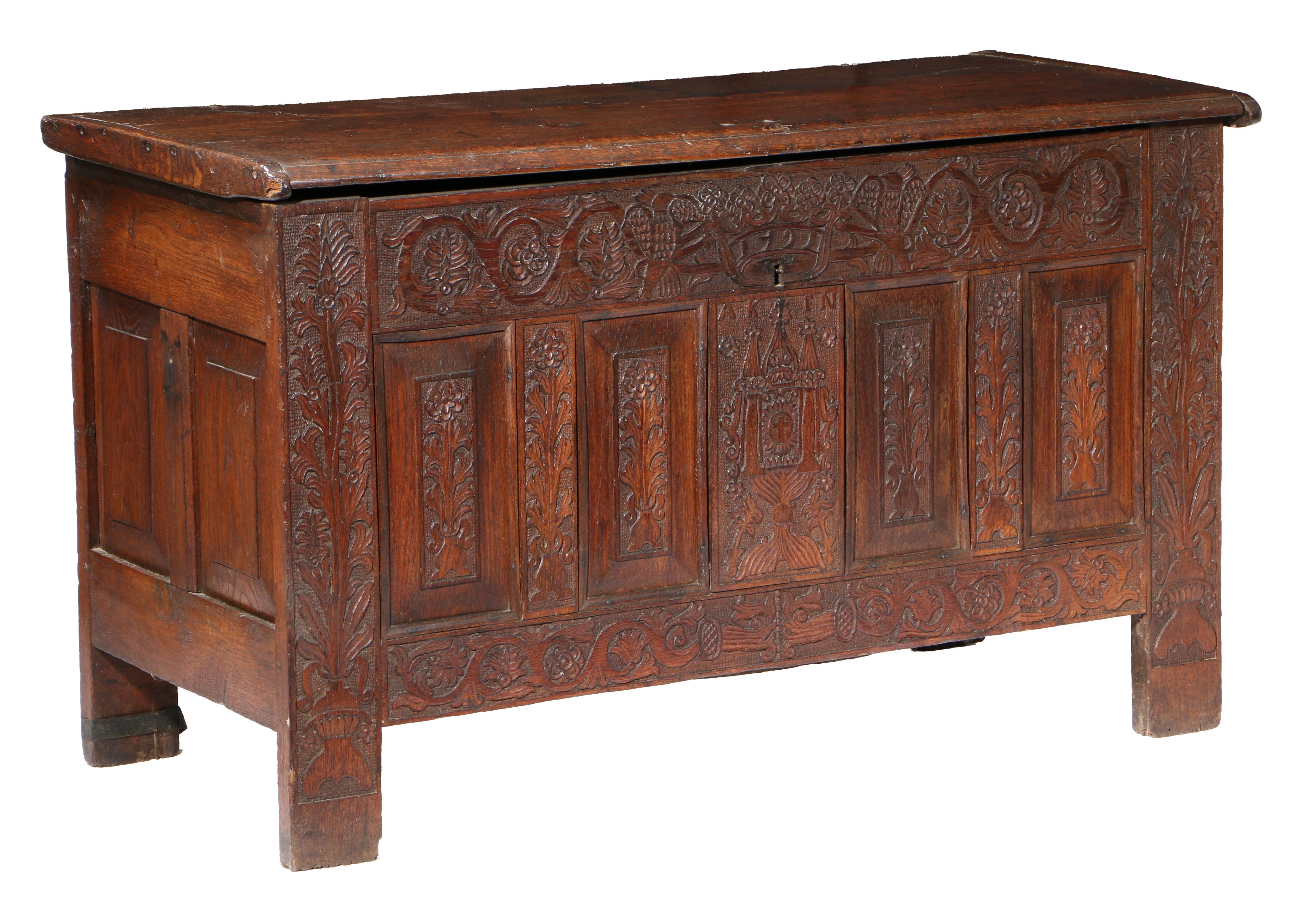 A LATE 17TH CENTURY AND LATER OAK COFFER. - Image 3 of 3