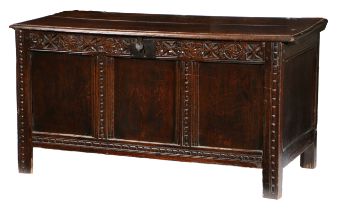 A CHARLES I OAK COFFER, WEST COUNTRY, CIRCA 1640.