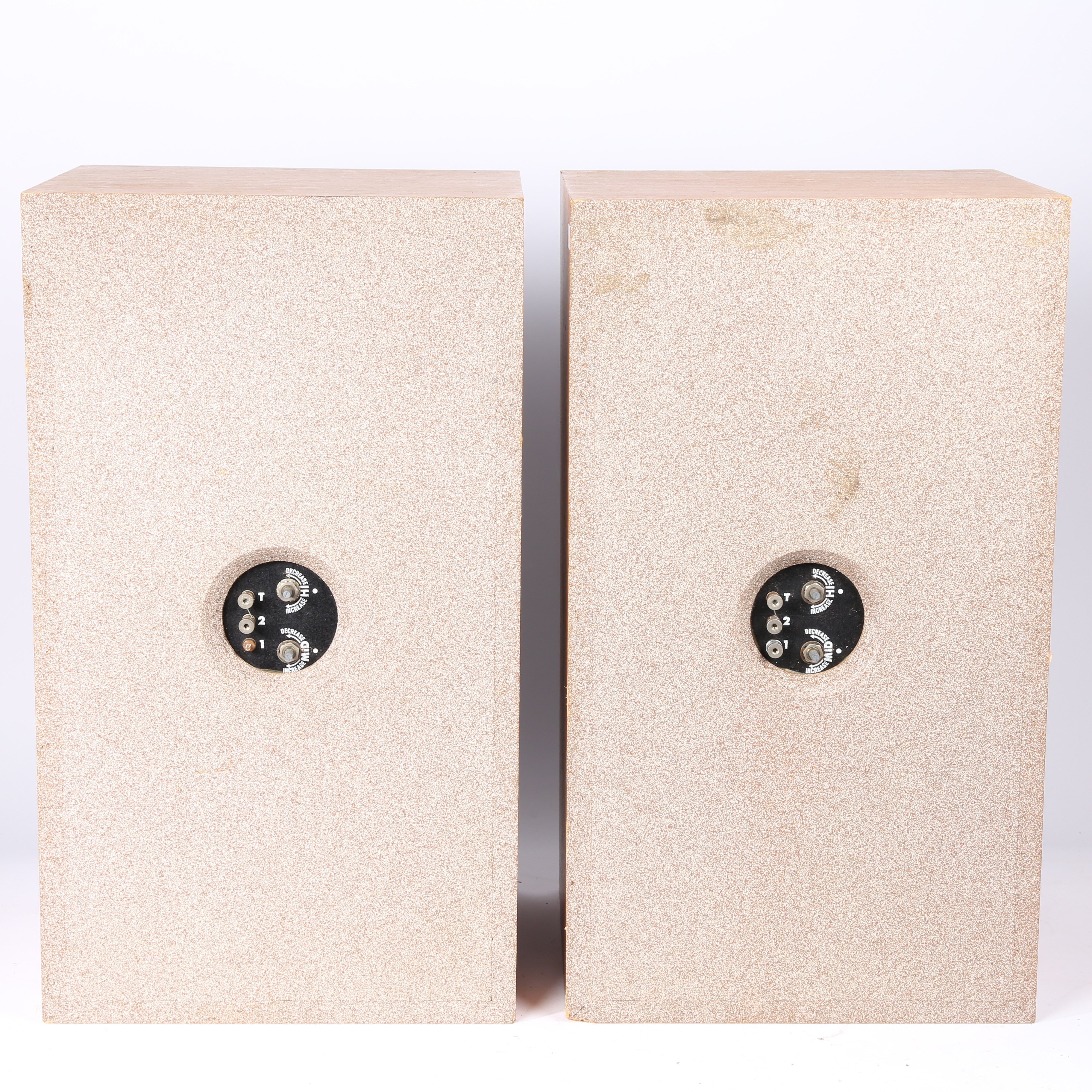 A PAIR OF ACCOUSTIC RESEARCH AR-2AX SPEAKERS. - Image 3 of 4